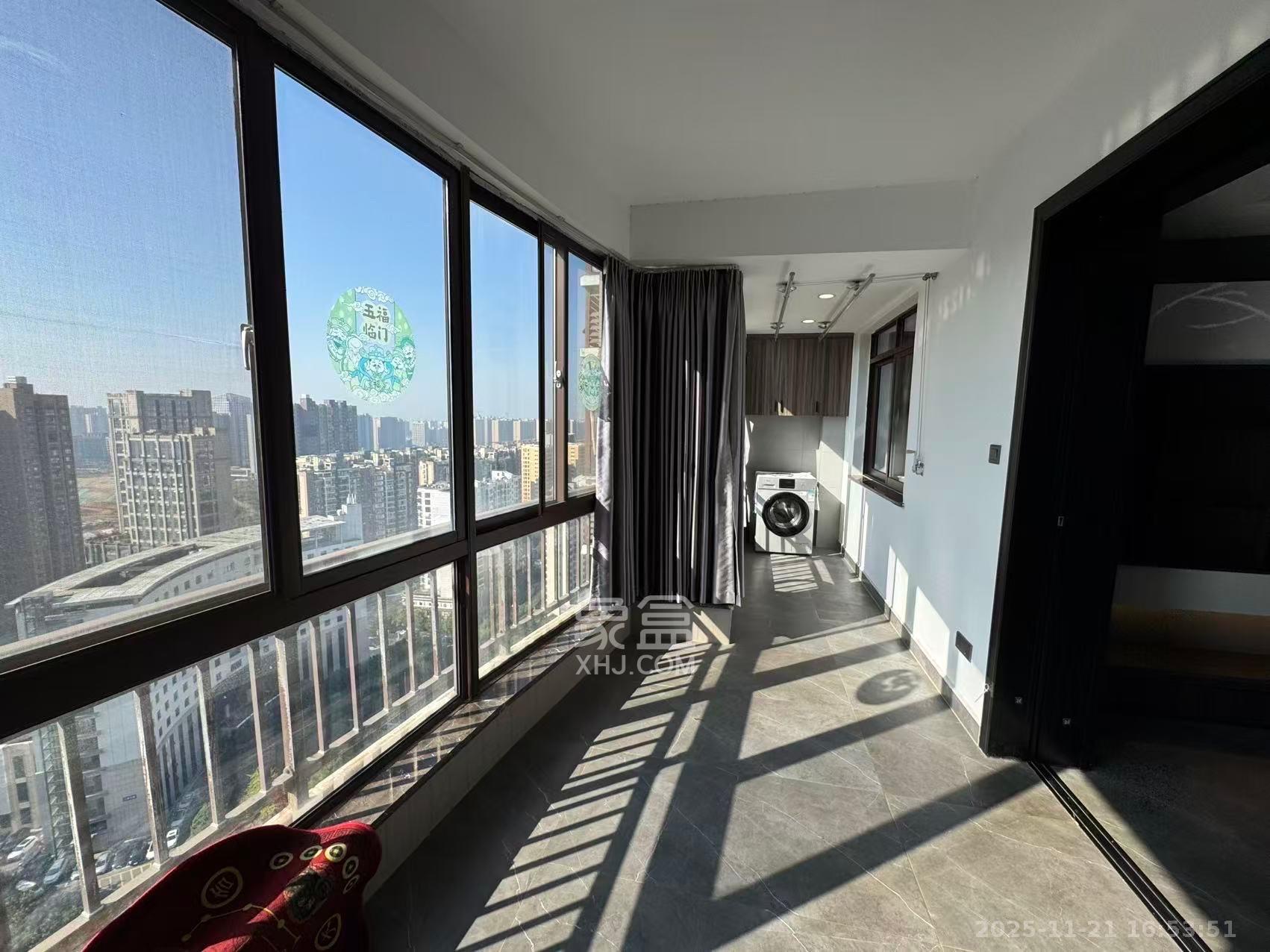 HC新城（建工集团单位房）  4室2厅2卫    4800.0元/月室内图