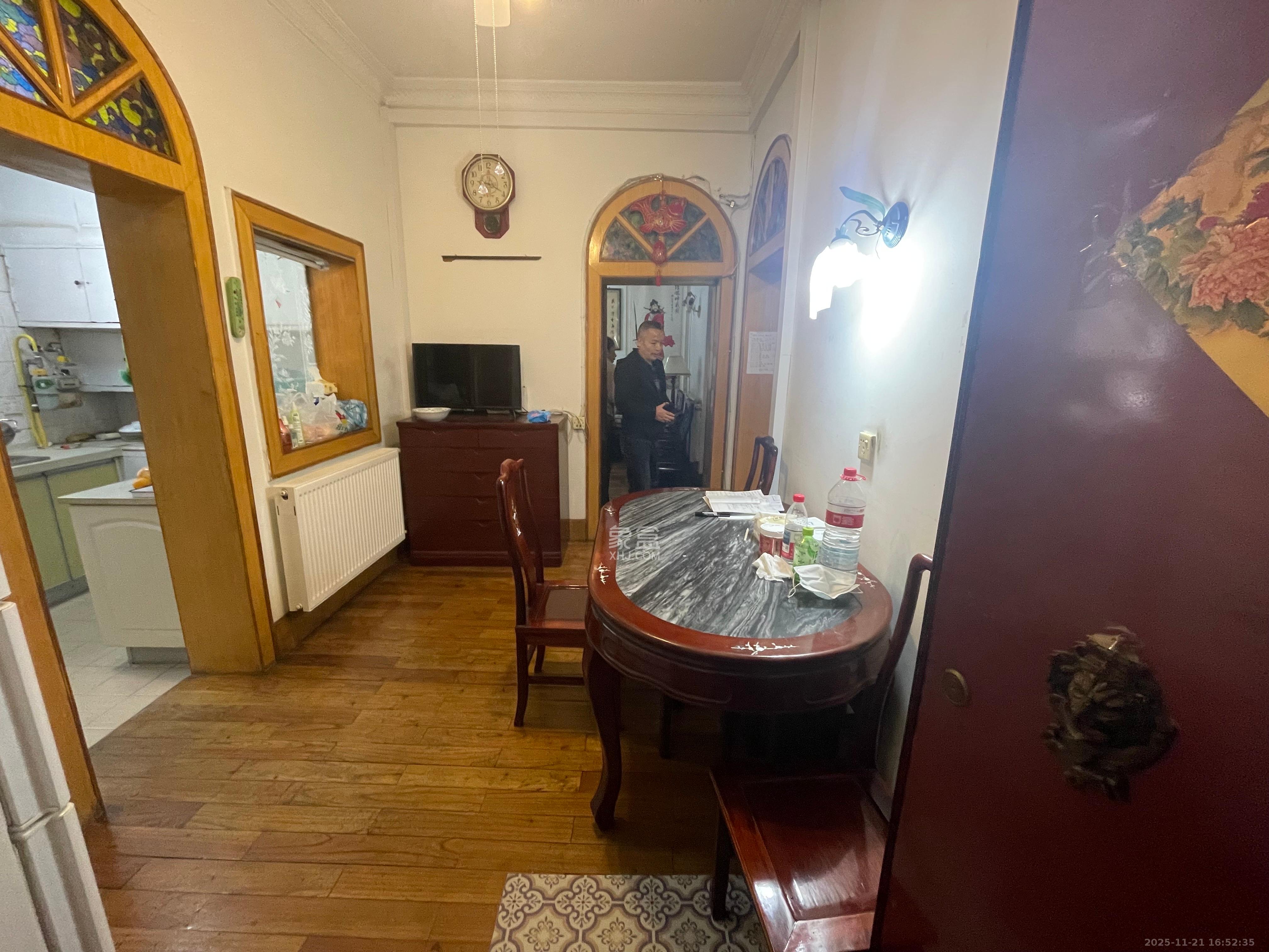 汽贸大厦 2室2厅1卫 3000.0元/月 汽贸大厦 2室2厅1卫 3000.0元/月室内图