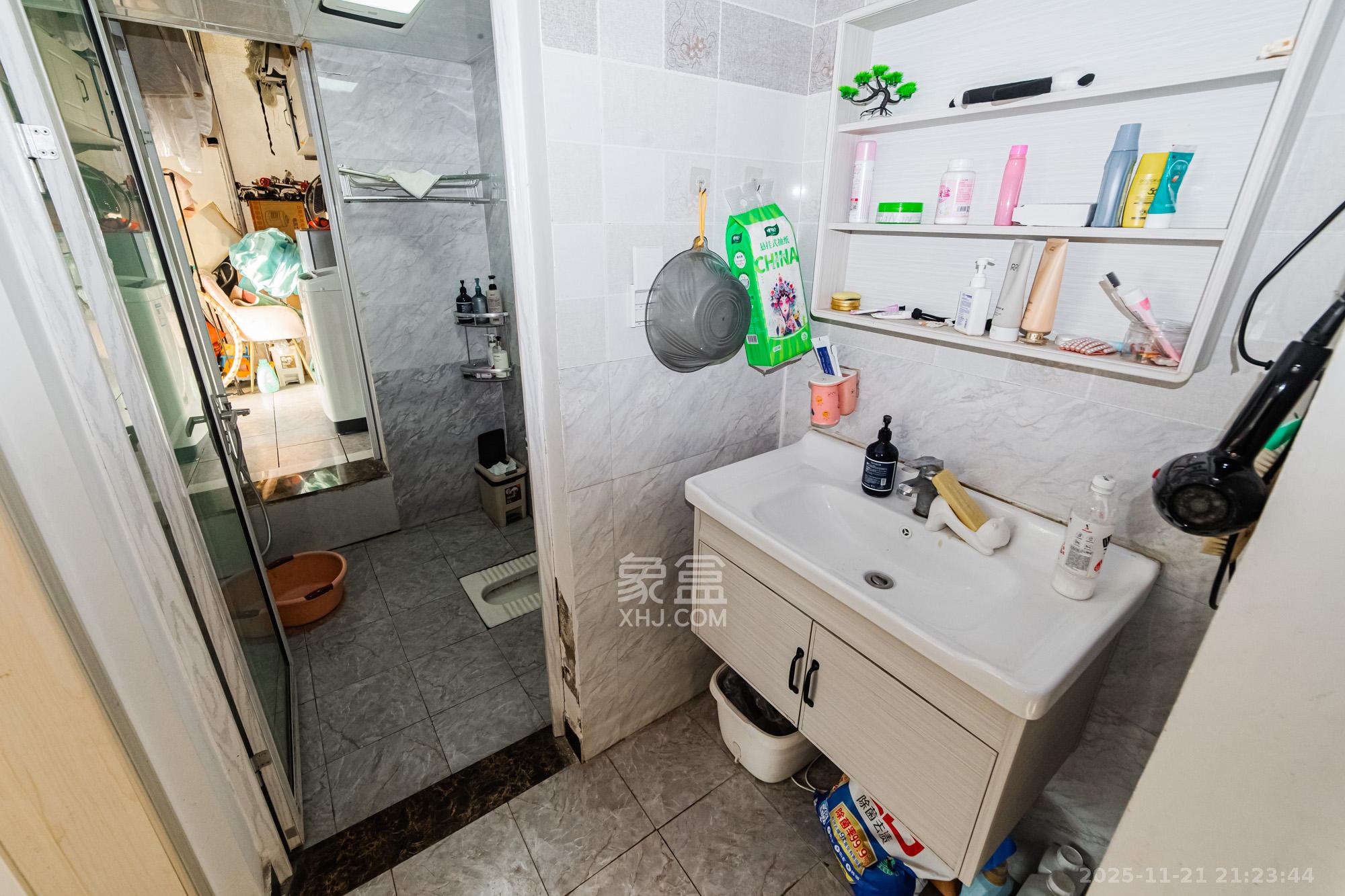 北辰三角洲C3区 3室2厅2卫 145.0万 北辰三角洲C3区 3室2厅2卫 145.0万卫生间