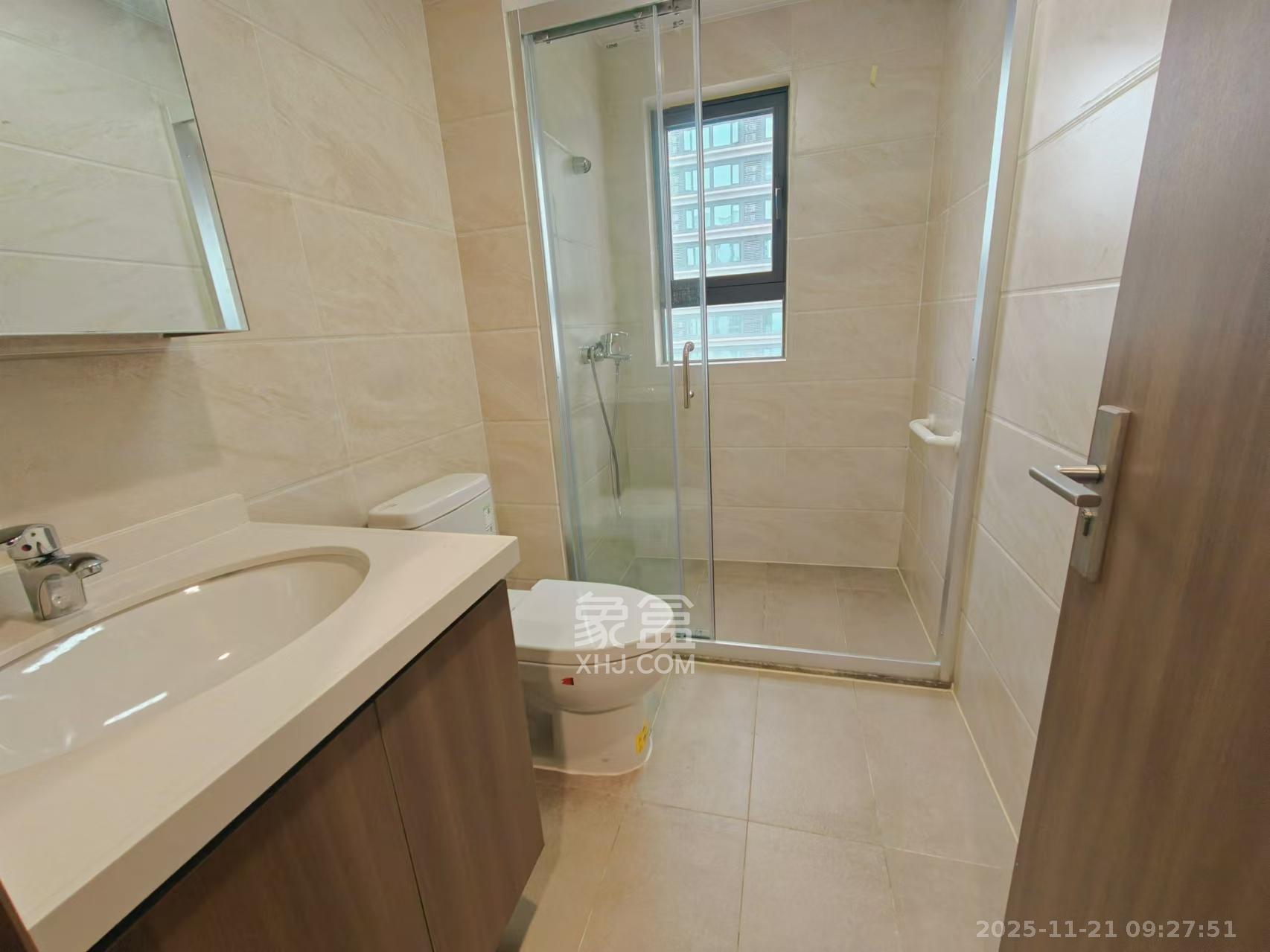 保利中环广场（保利中悦苑）  4室2厅2卫    4000.0元/月室内图