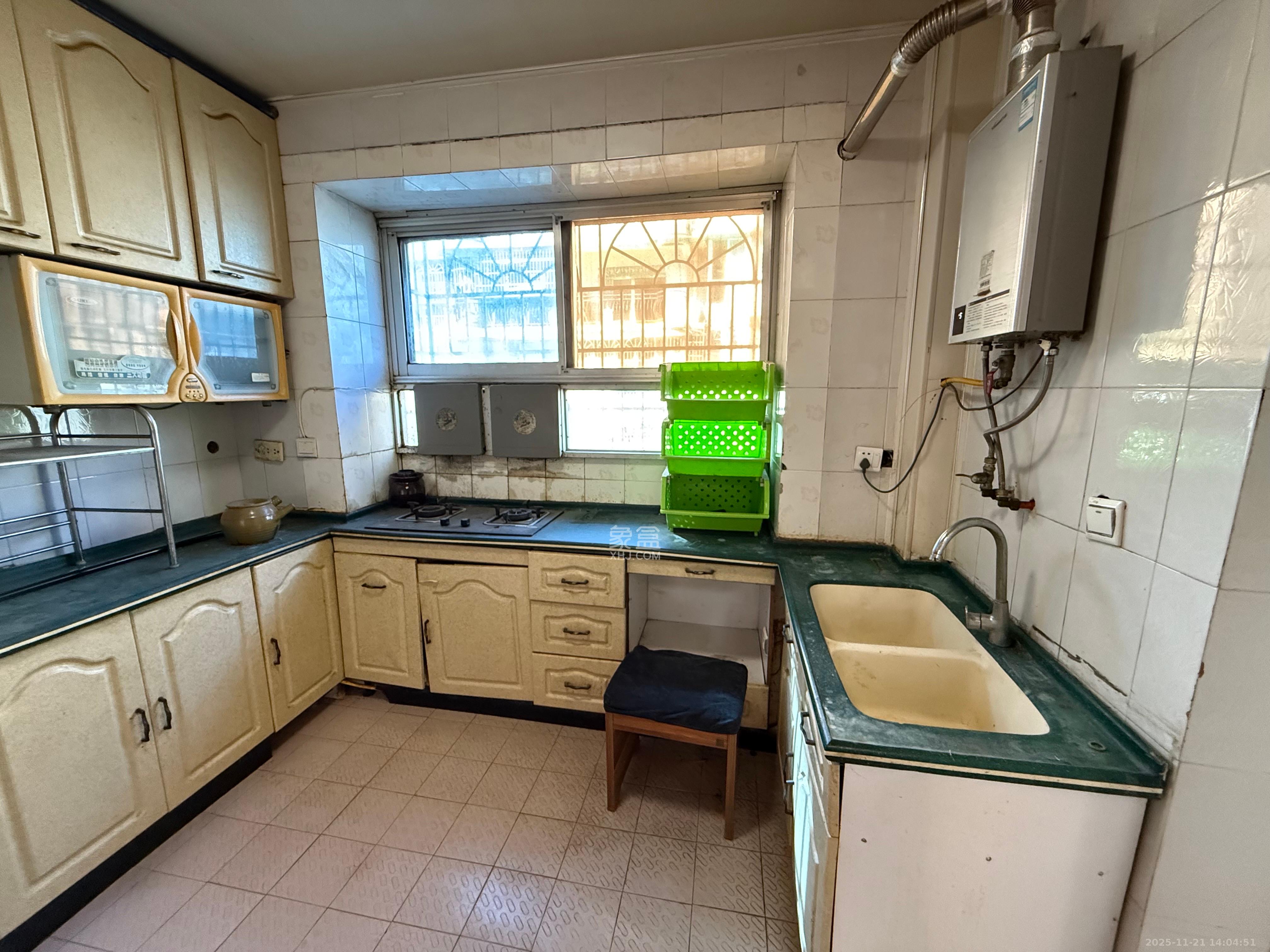 长鑫美树园  2室2厅1卫    1800.0元/月室内图