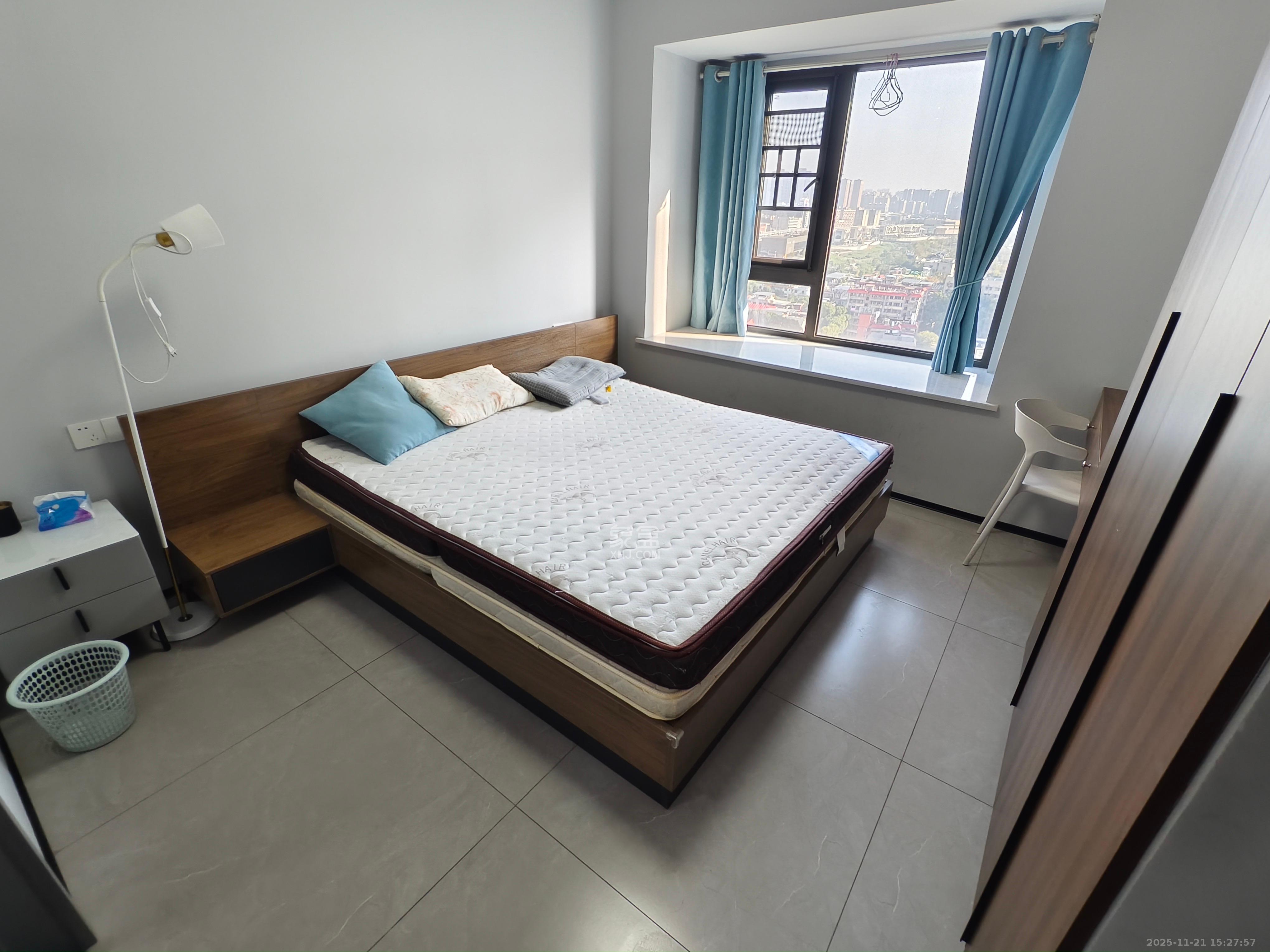 世茂璀璨天城  4室2厅2卫    4000.0元/月室内图