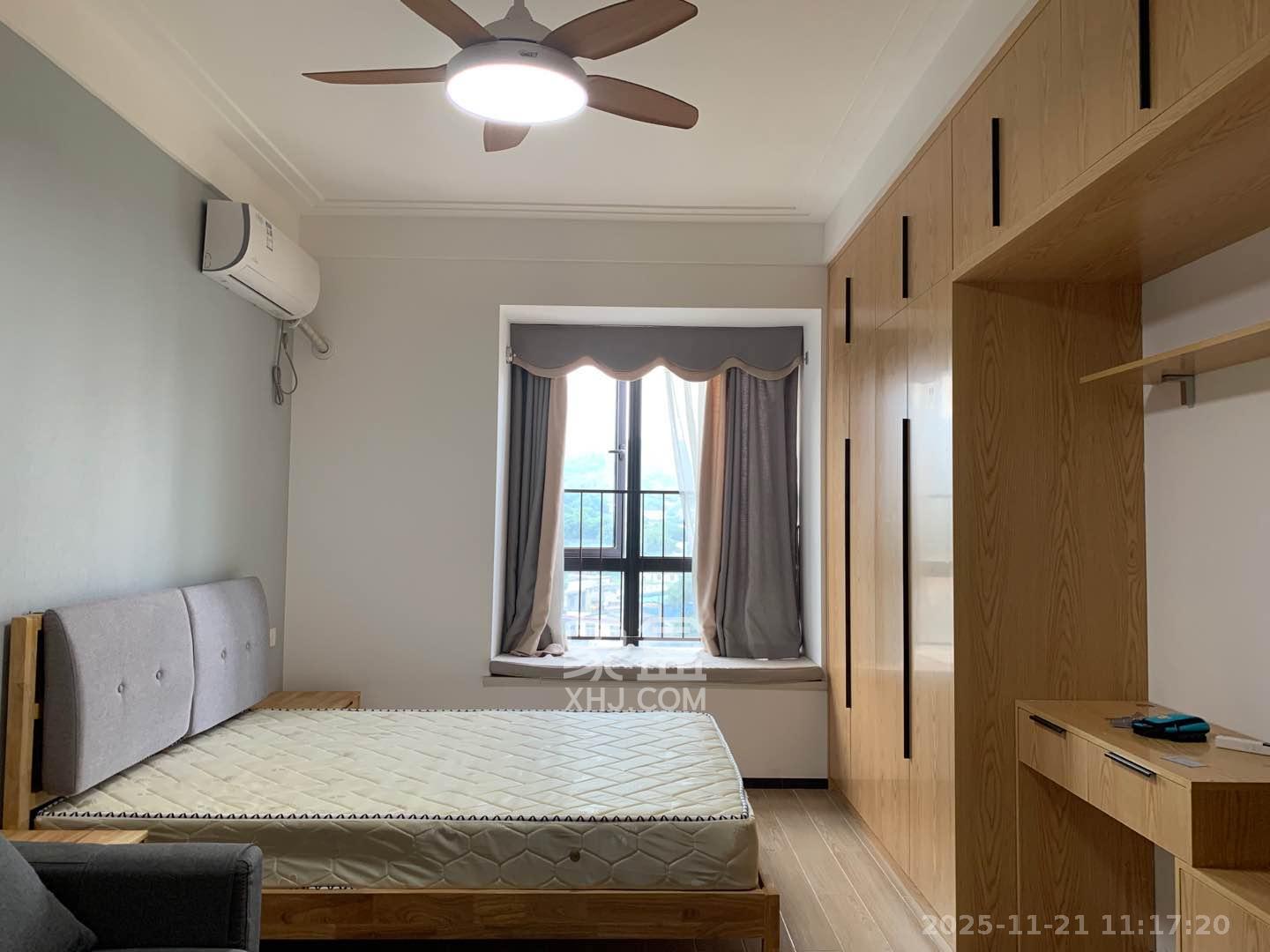 中海国际二期  1室1厅1卫    1200.0元/月室内图