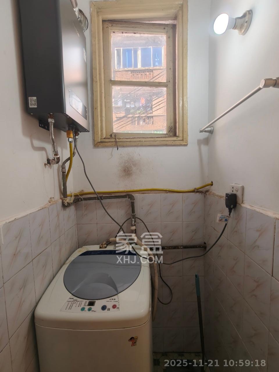 中医院宿舍  1室1厅1卫    1000.0元/月室内图