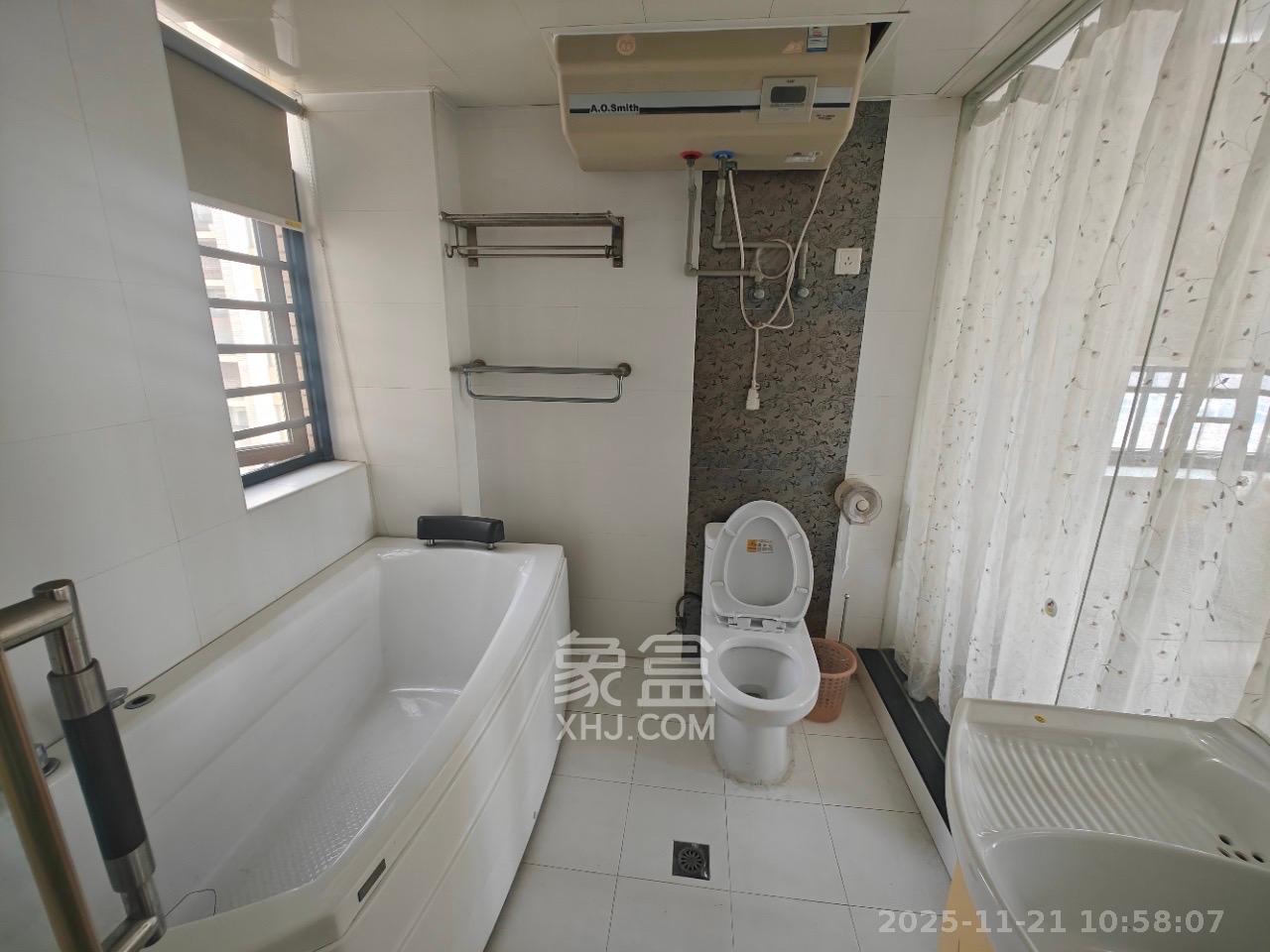 尚东紫郡  3室2厅1卫    2900.0元/月室内图