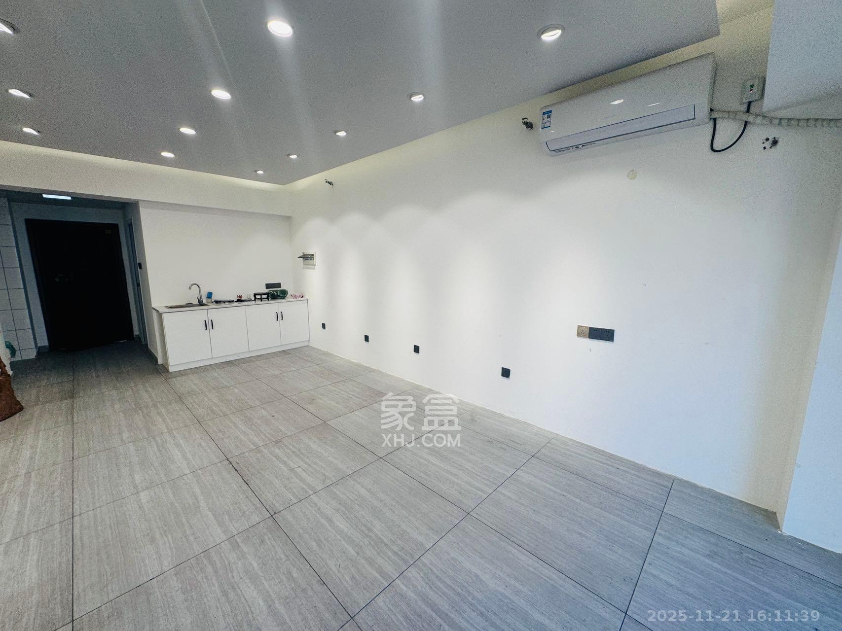 创世纪广场  1室1厅1卫    1500.0元/月室内图