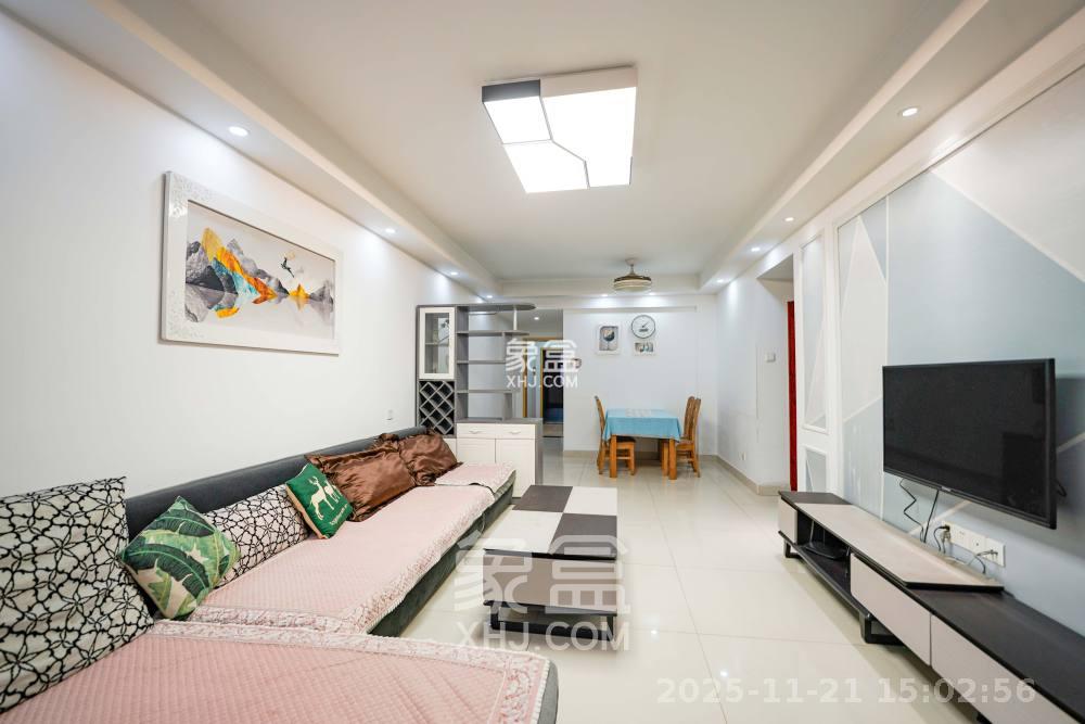 五矿格澜郡 3室2厅1卫 1700.0元/月 五矿格澜郡 3室2厅1卫 1700.0元/月室内图