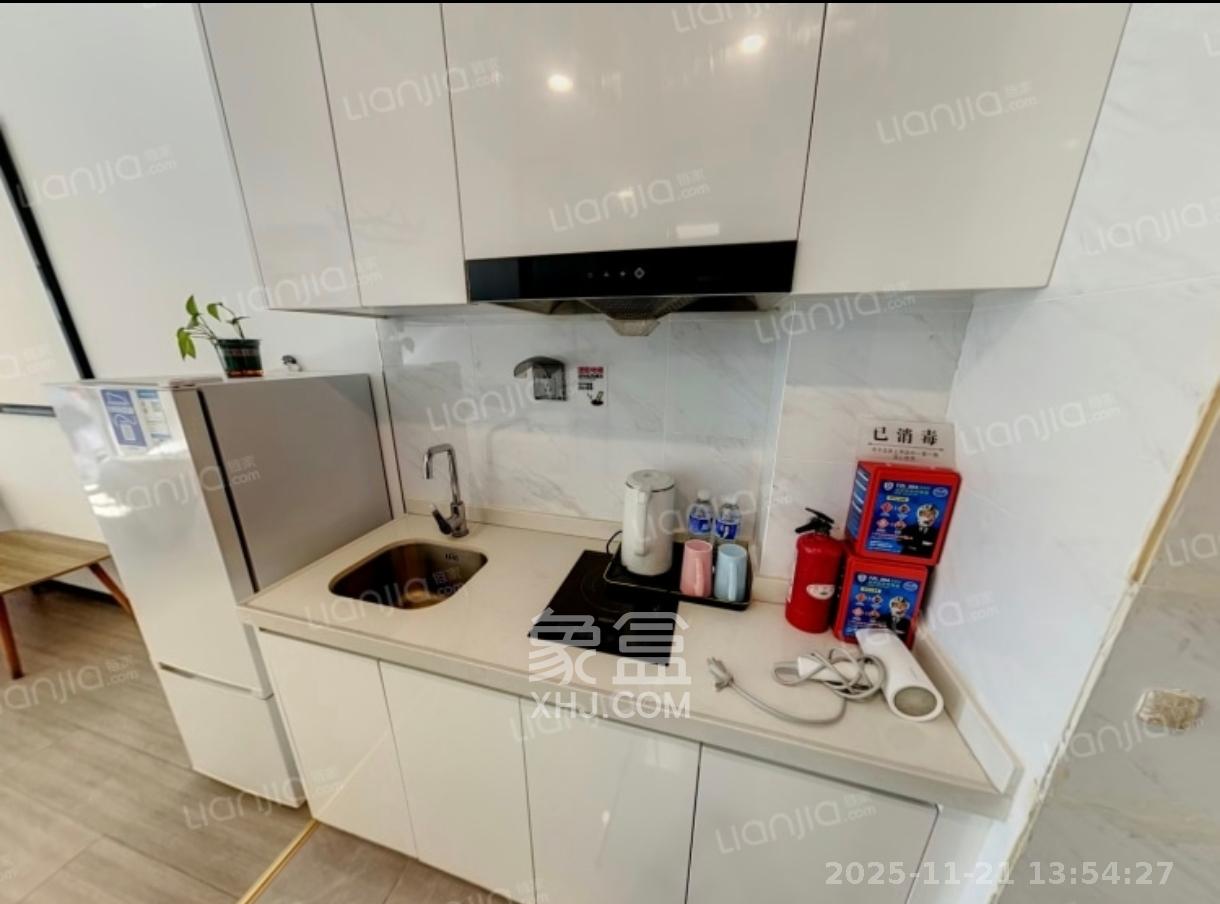 梅溪华府(新城金茂梦想华府) 1室1厅1卫 1600.0元/月 梅溪华府(新城金茂梦想华府) 1室1厅1卫 1600.0元/月室内图