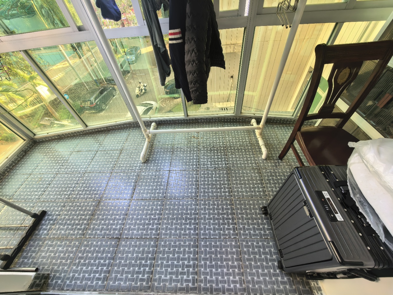 吉宝佳园  3室2厅2卫    168.0万室内图