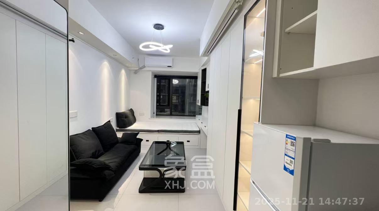 保利海德公园  1室1厅1卫    1800.0元/月室内图