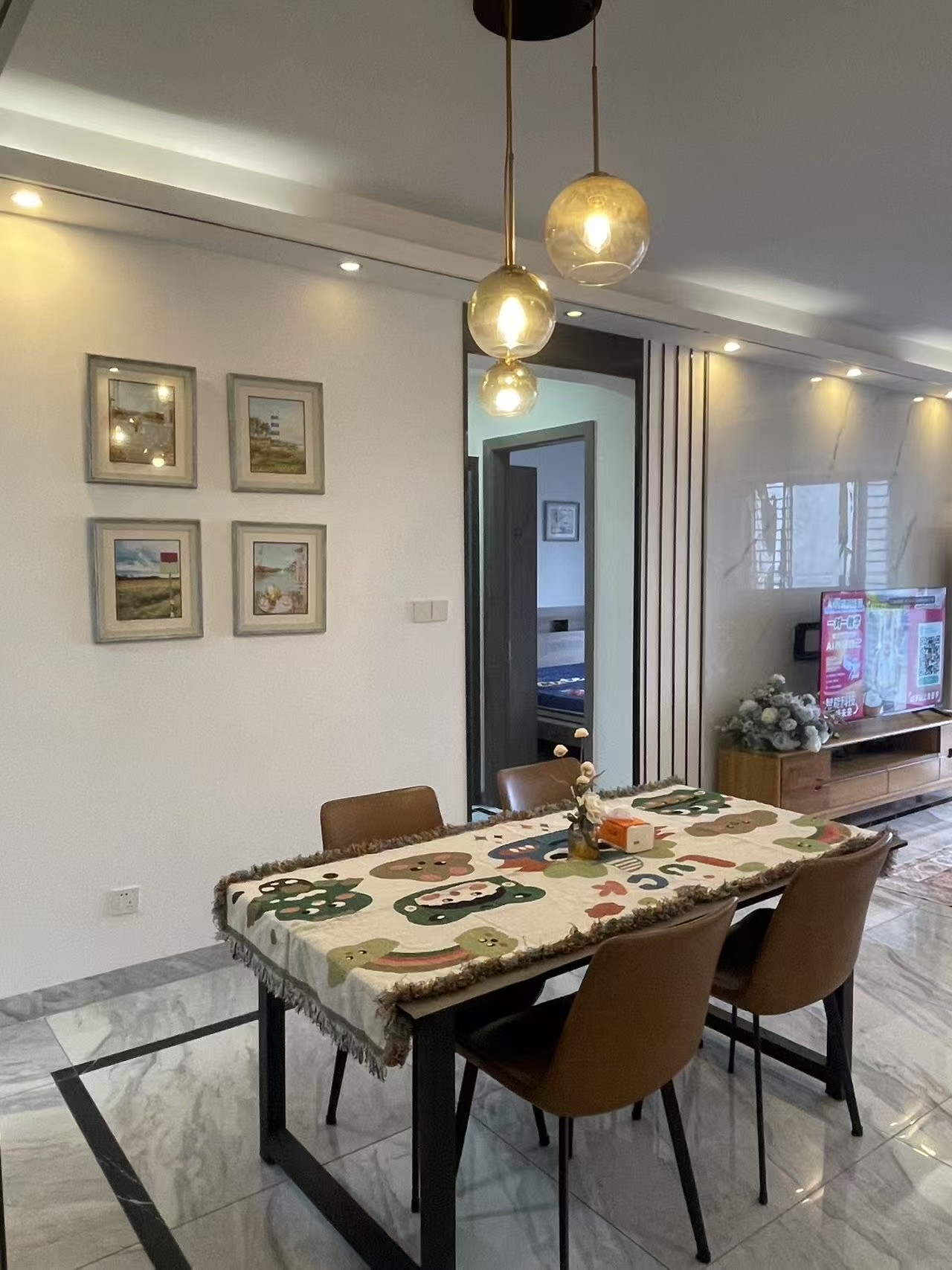 芒果社 2室2厅1卫 2800.0元/月 芒果社 2室2厅1卫 2800.0元/月室内图