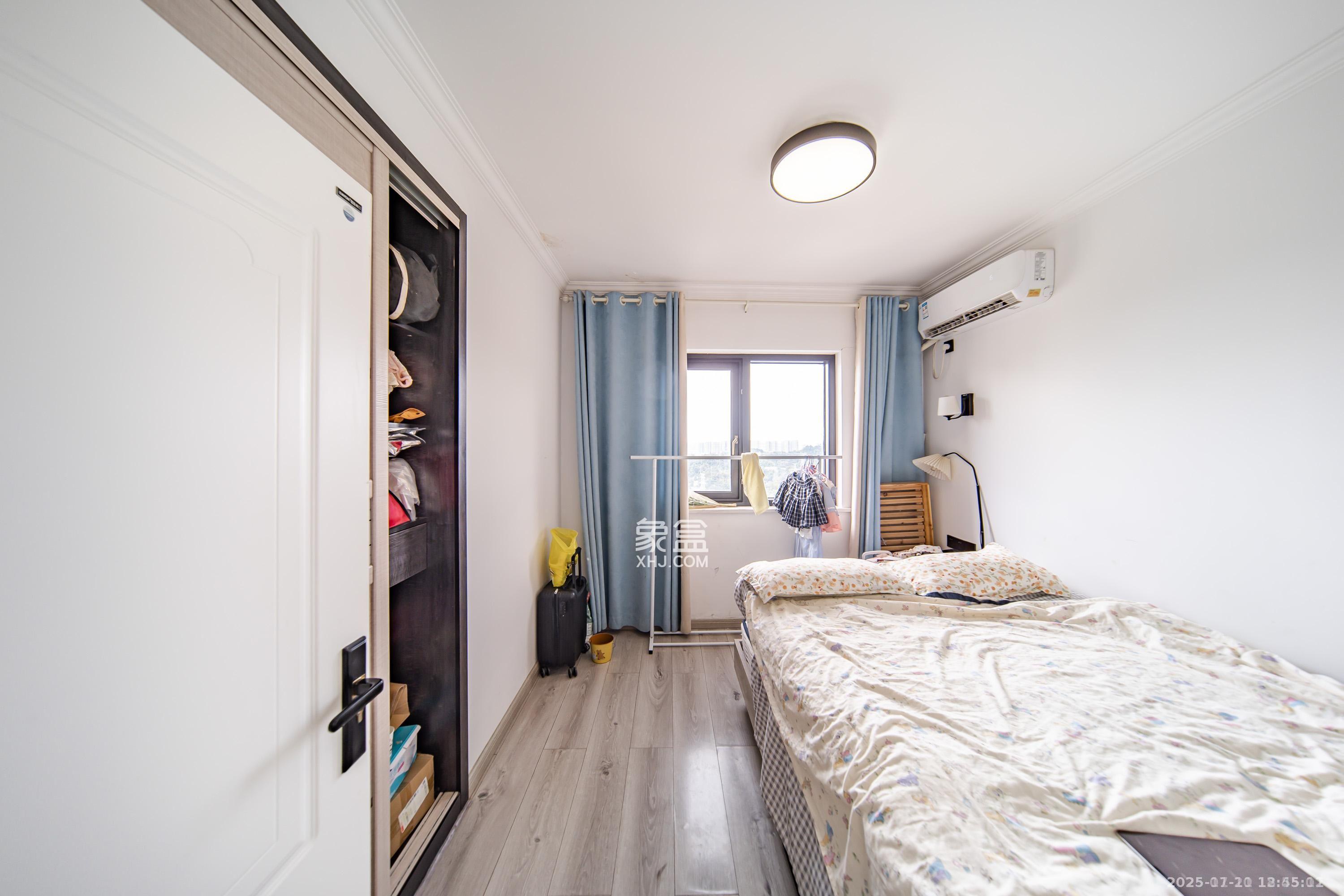 金科世界城  3室2厅2卫    2500.0元/月室内图