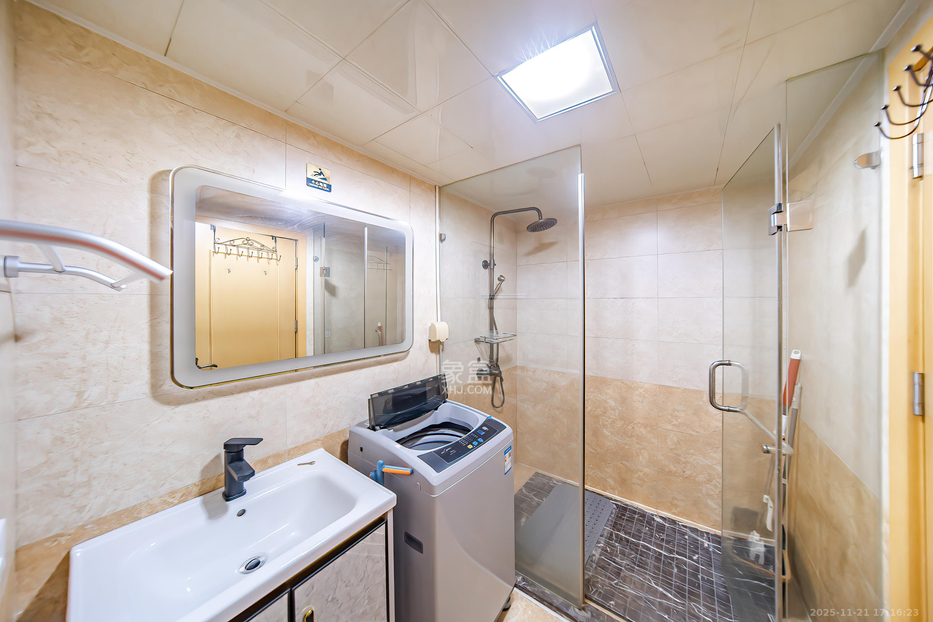 泊富公寓(泊富国际广场) 1室1厅1卫 42.0万 泊富公寓(泊富国际广场) 1室1厅1卫 42.0万卫生间