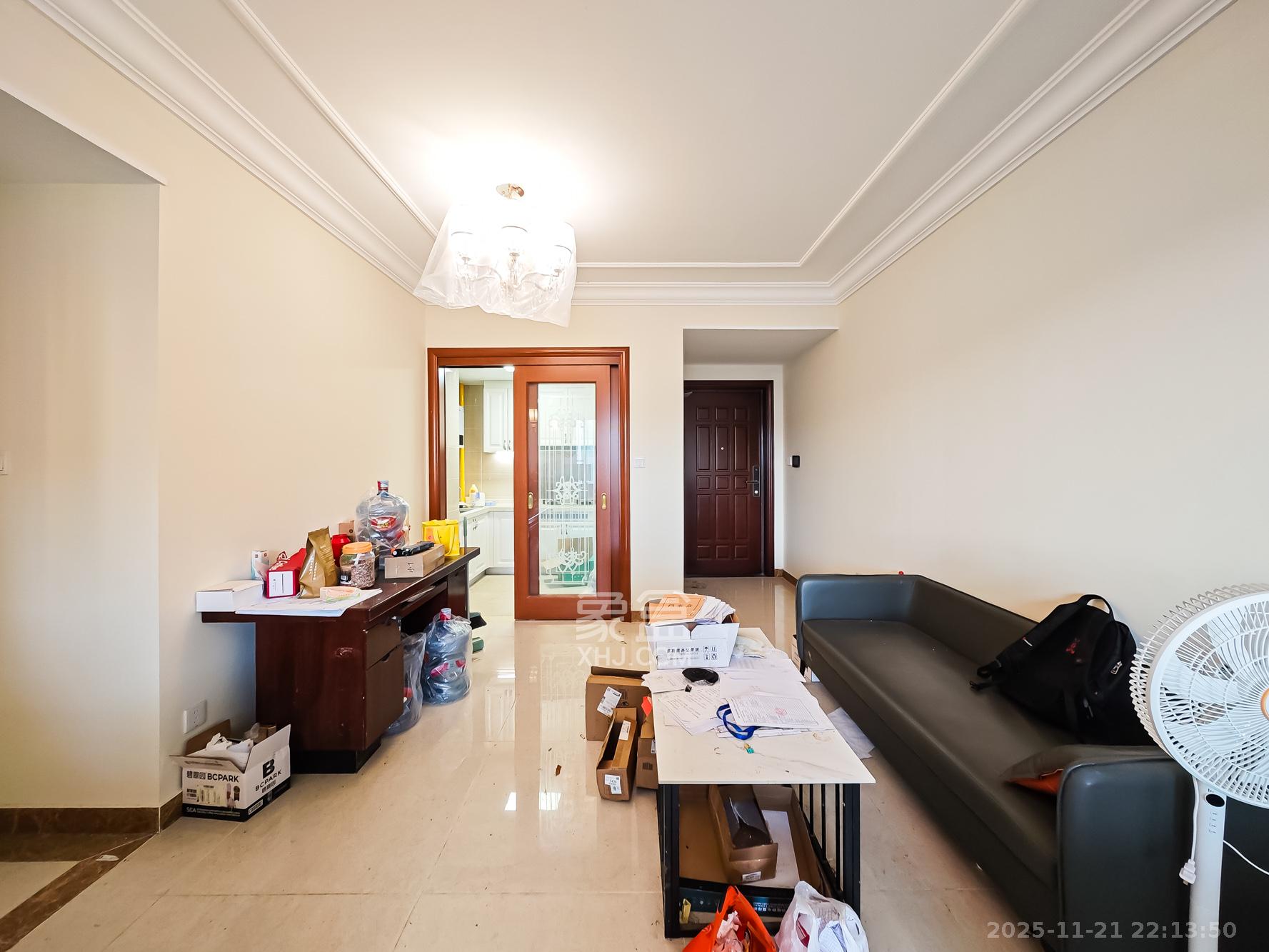 恒大御景天下城二期 3室1厅1卫 70.0万 恒大御景天下城二期 3室1厅1卫 70.0万客厅