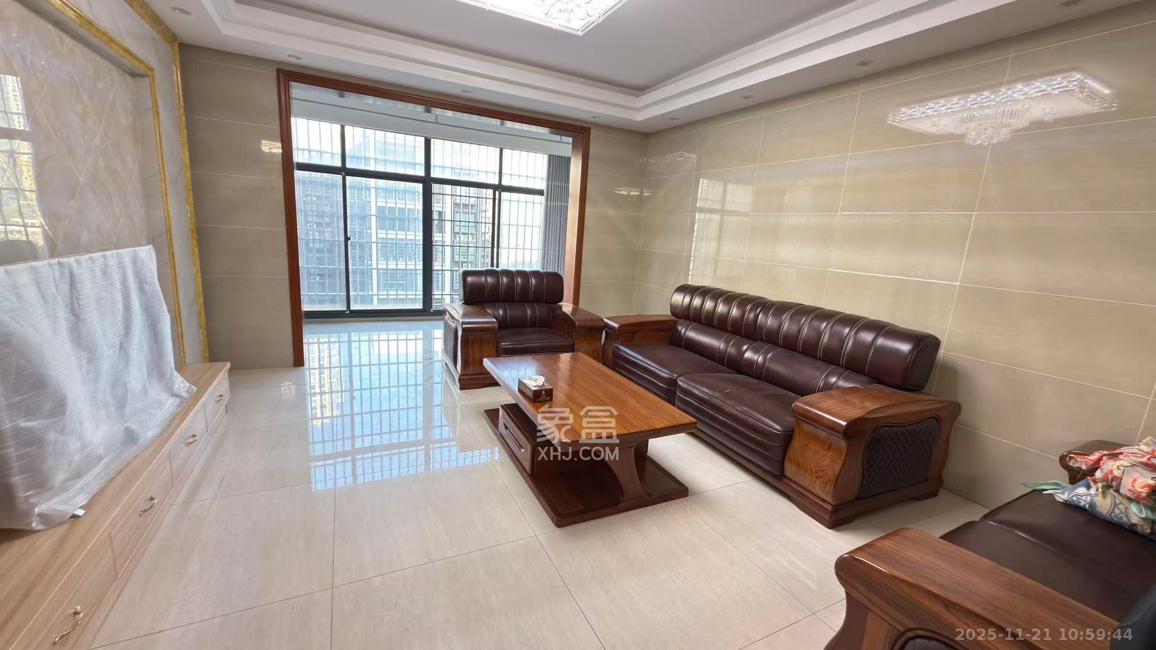 九华湘军源  3室2厅2卫    55.0万