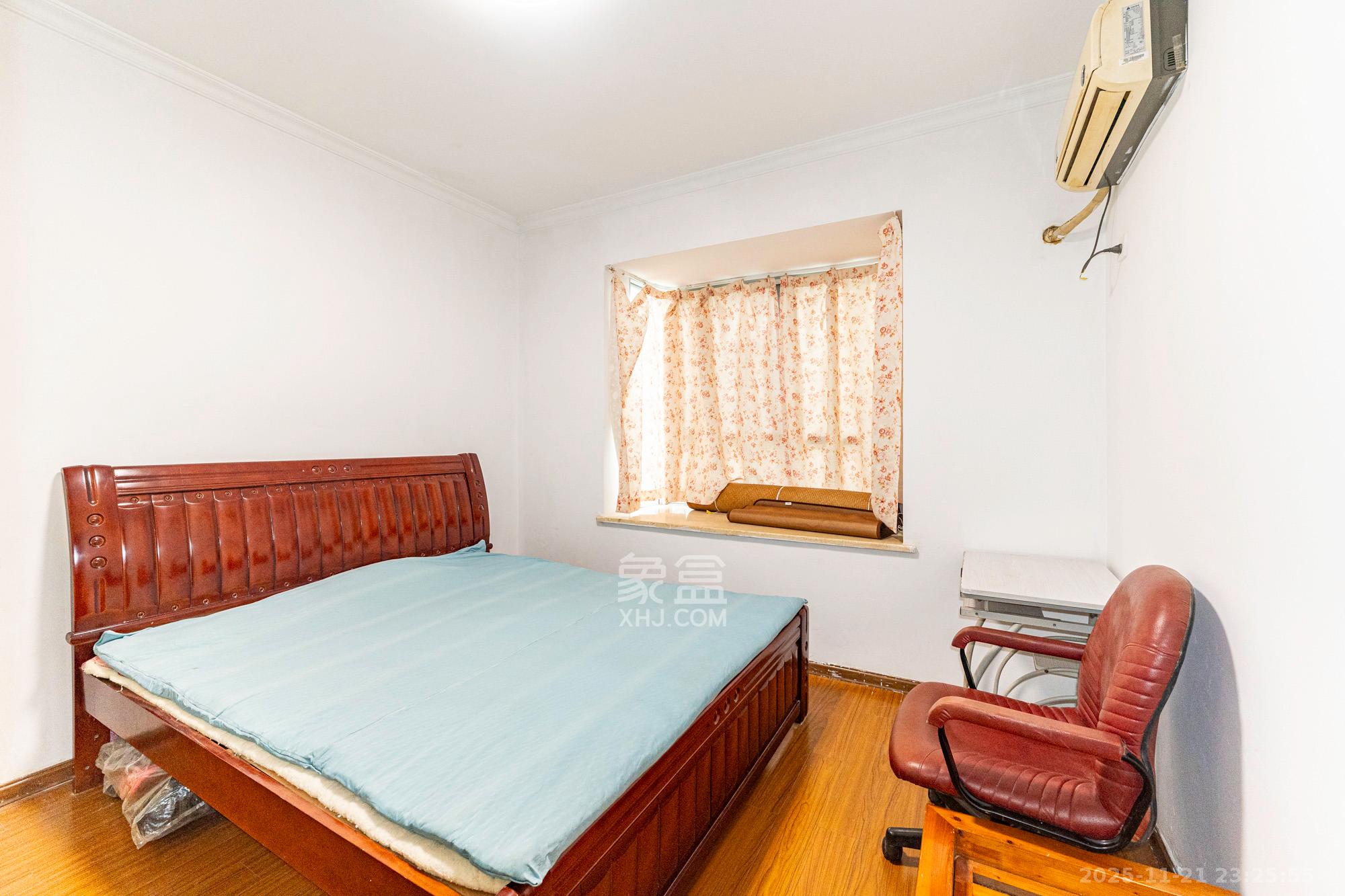 湘楚家园  2室2厅1卫    39.8万卧室