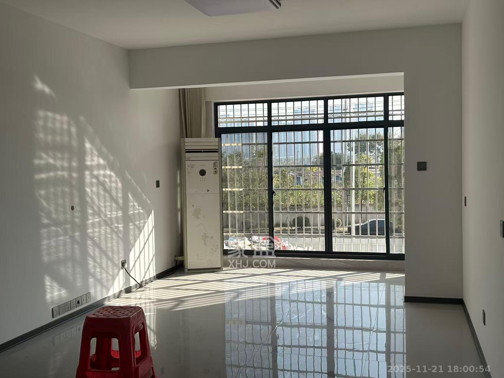 和景家园二期 2室2厅1卫 1800.0元/月 和景家园二期 2室2厅1卫 1800.0元/月室内图