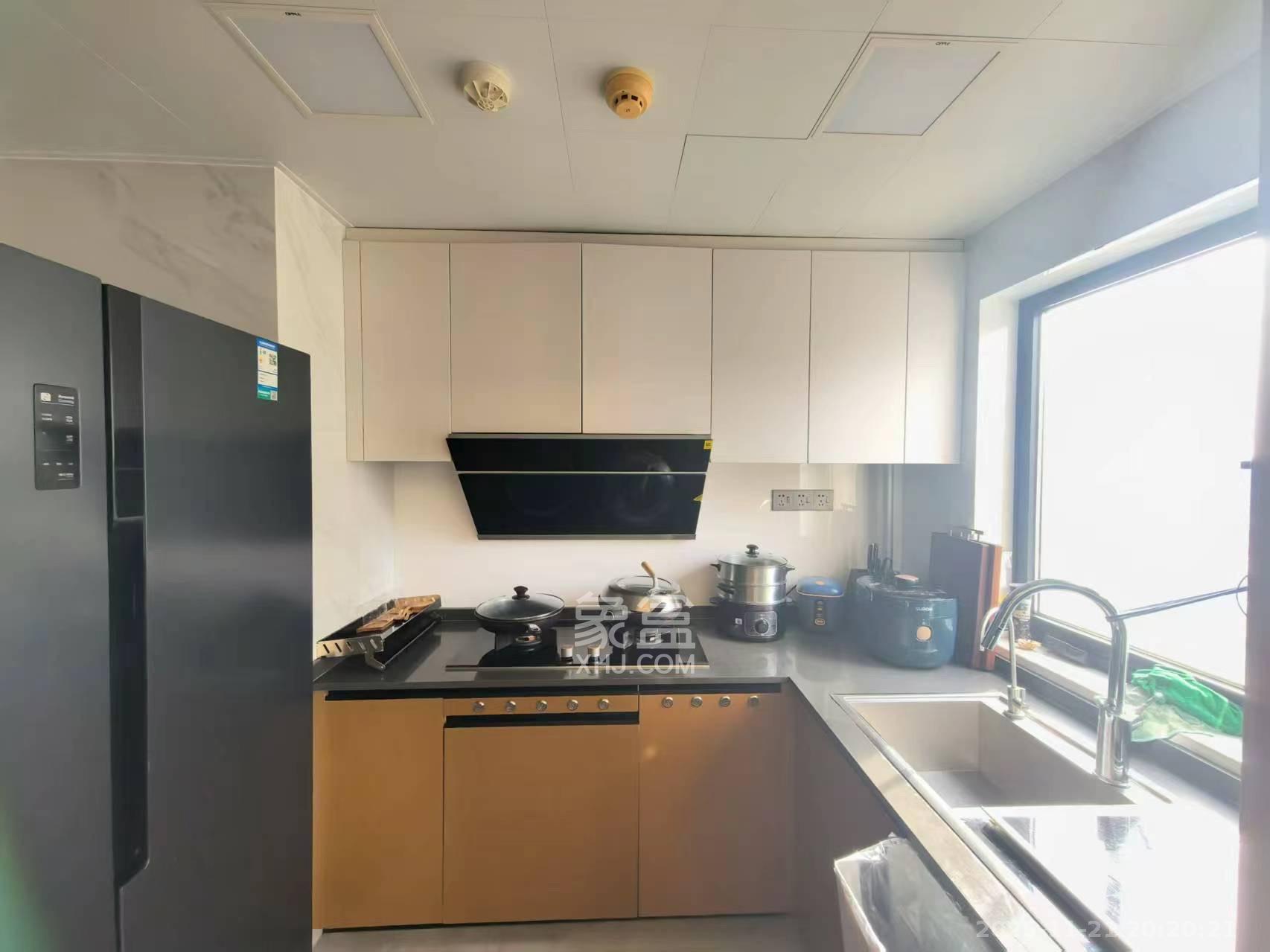 万科里金域国际  4室2厅2卫    6500.0元/月室内图