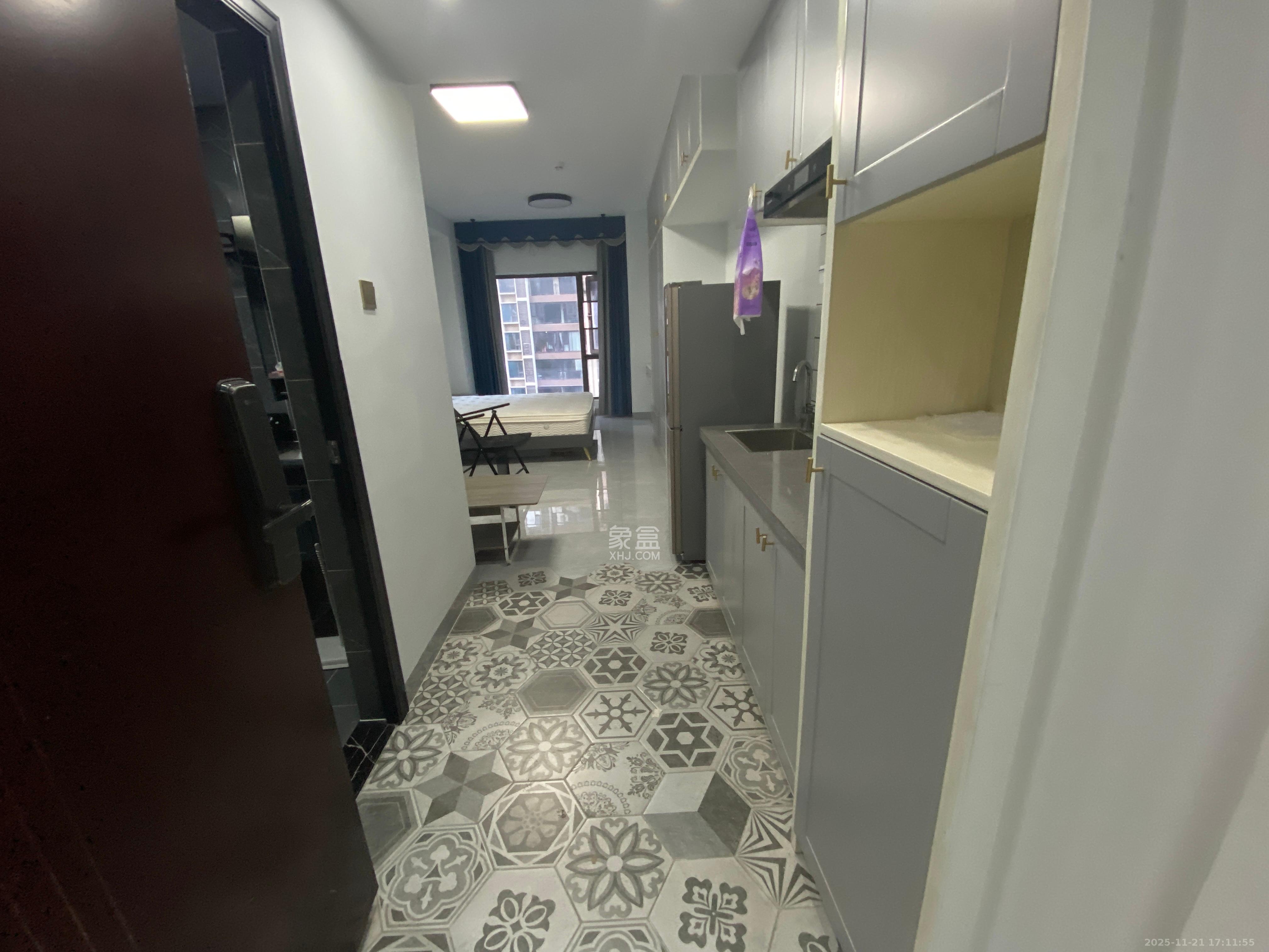 佳兆业云顶梅溪湖(佳兆业梅溪荟) 1室1厅1卫 1700.0元/月 佳兆业云顶梅溪湖(佳兆业梅溪荟) 1室1厅1卫 1700.0元/月室内图