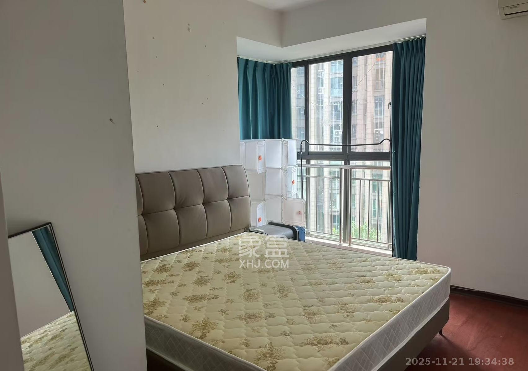 万树丹堤  3室2厅2卫    2600.0元/月室内图