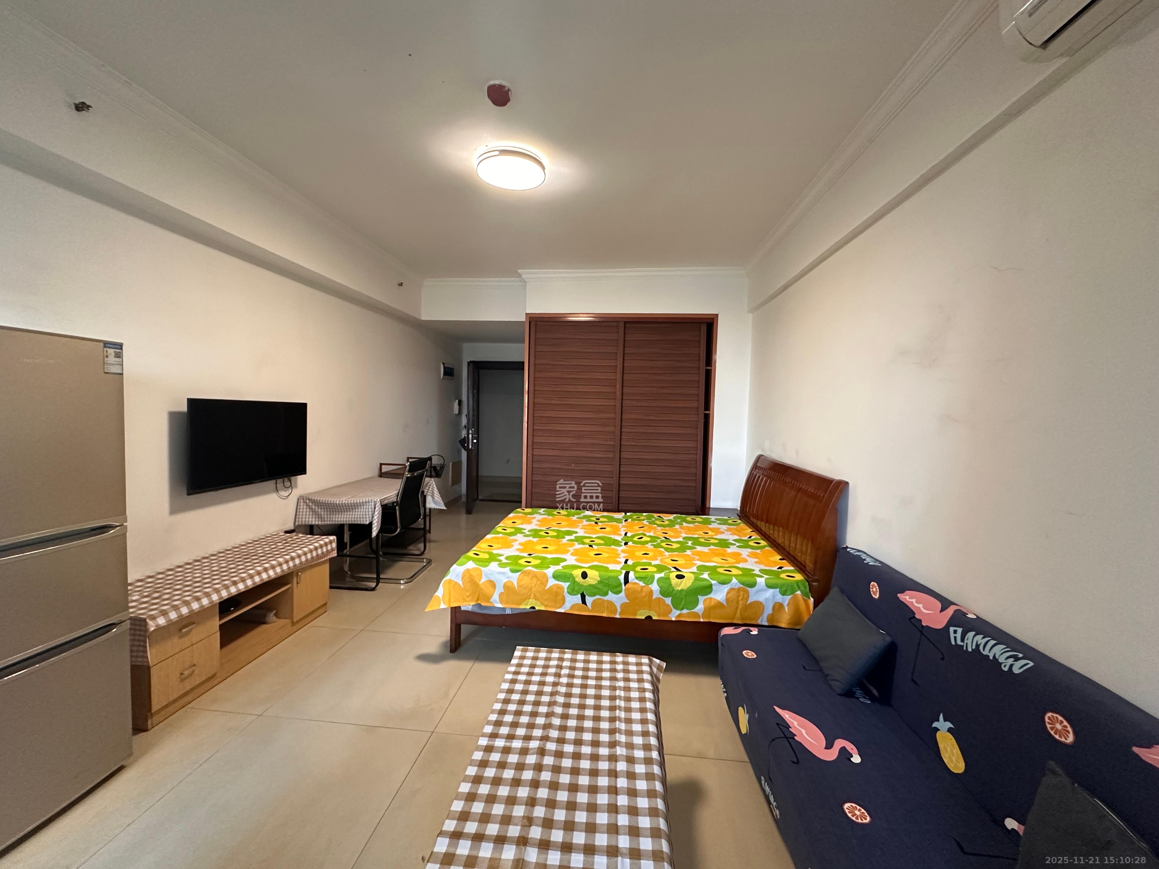 同鑫家园 1室1厅1卫 1300.0元/月 同鑫家园 1室1厅1卫 1300.0元/月室内图