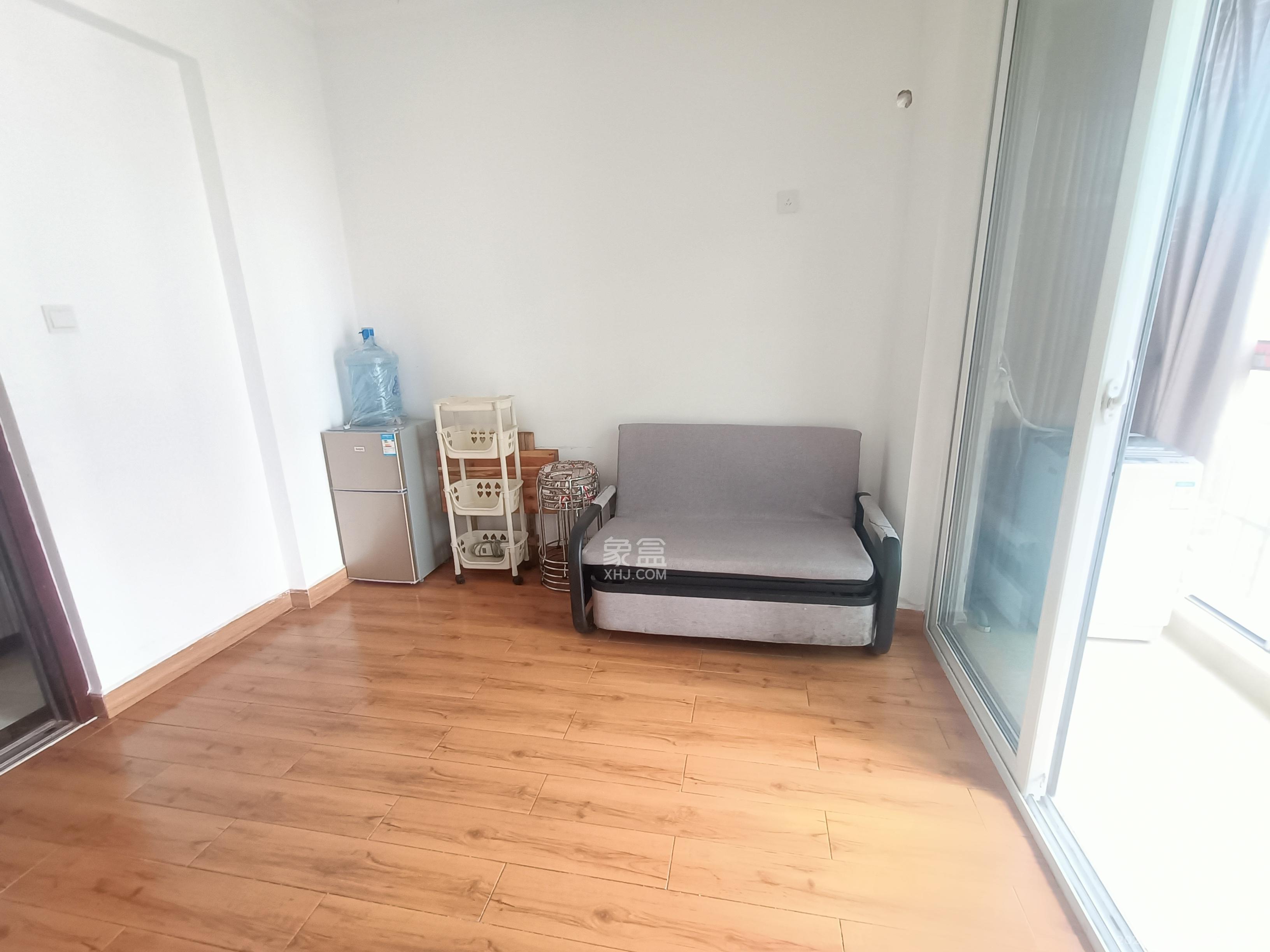 和悦城(蟠龙景苑) 1室1厅1卫 1000.0元/月 和悦城(蟠龙景苑) 1室1厅1卫 1000.0元/月室内图