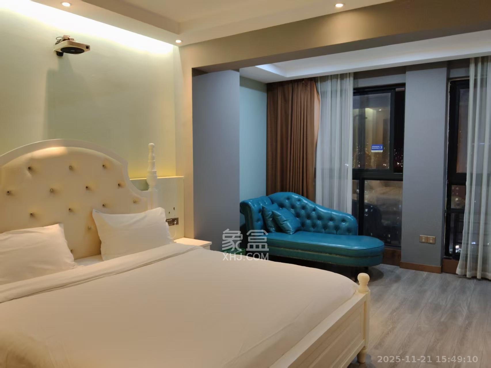 嘉汇公馆  1室0厅0卫    1350.0元/月