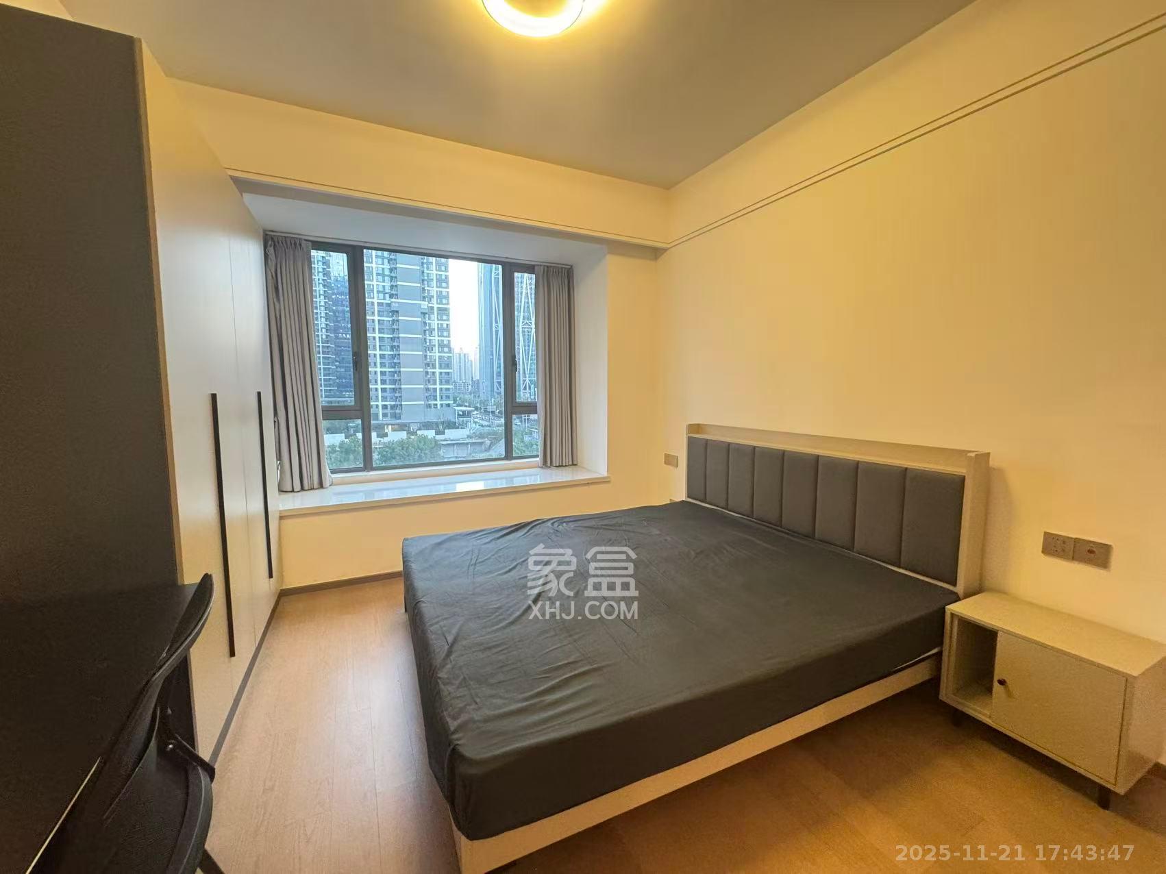 复地滨江金融中心 4室2厅2卫 4700.0元/月 复地滨江金融中心 4室2厅2卫 4700.0元/月室内图