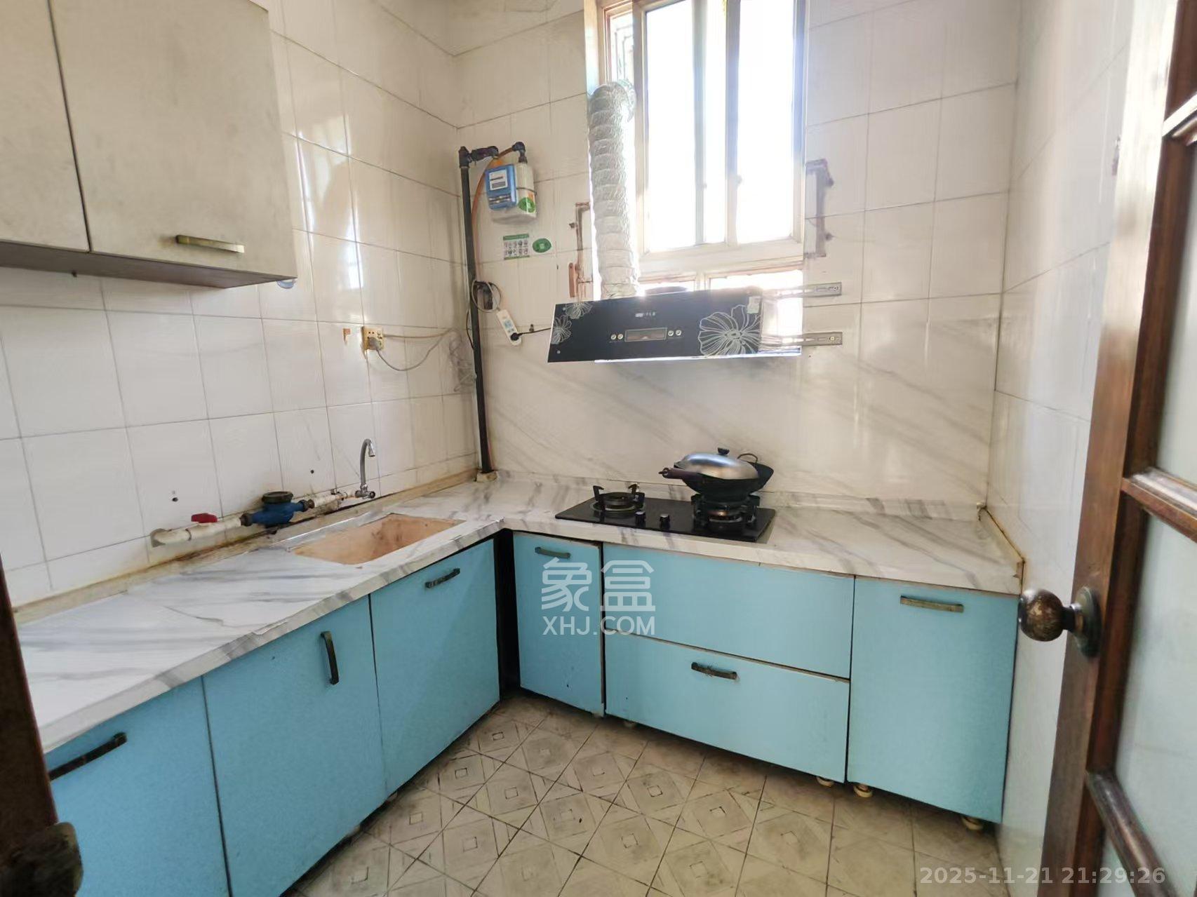 长鑫美树园  3室1厅1卫    1800.0元/月室内图