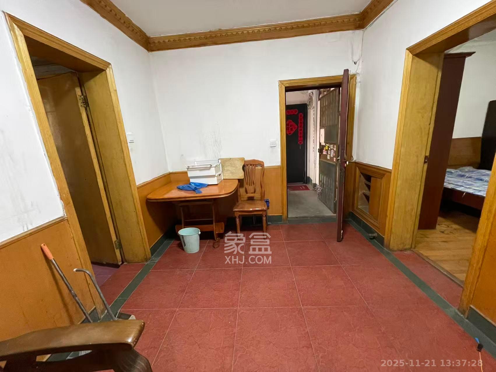 造化塘  2室1厅1卫    1600.0元/月室内图