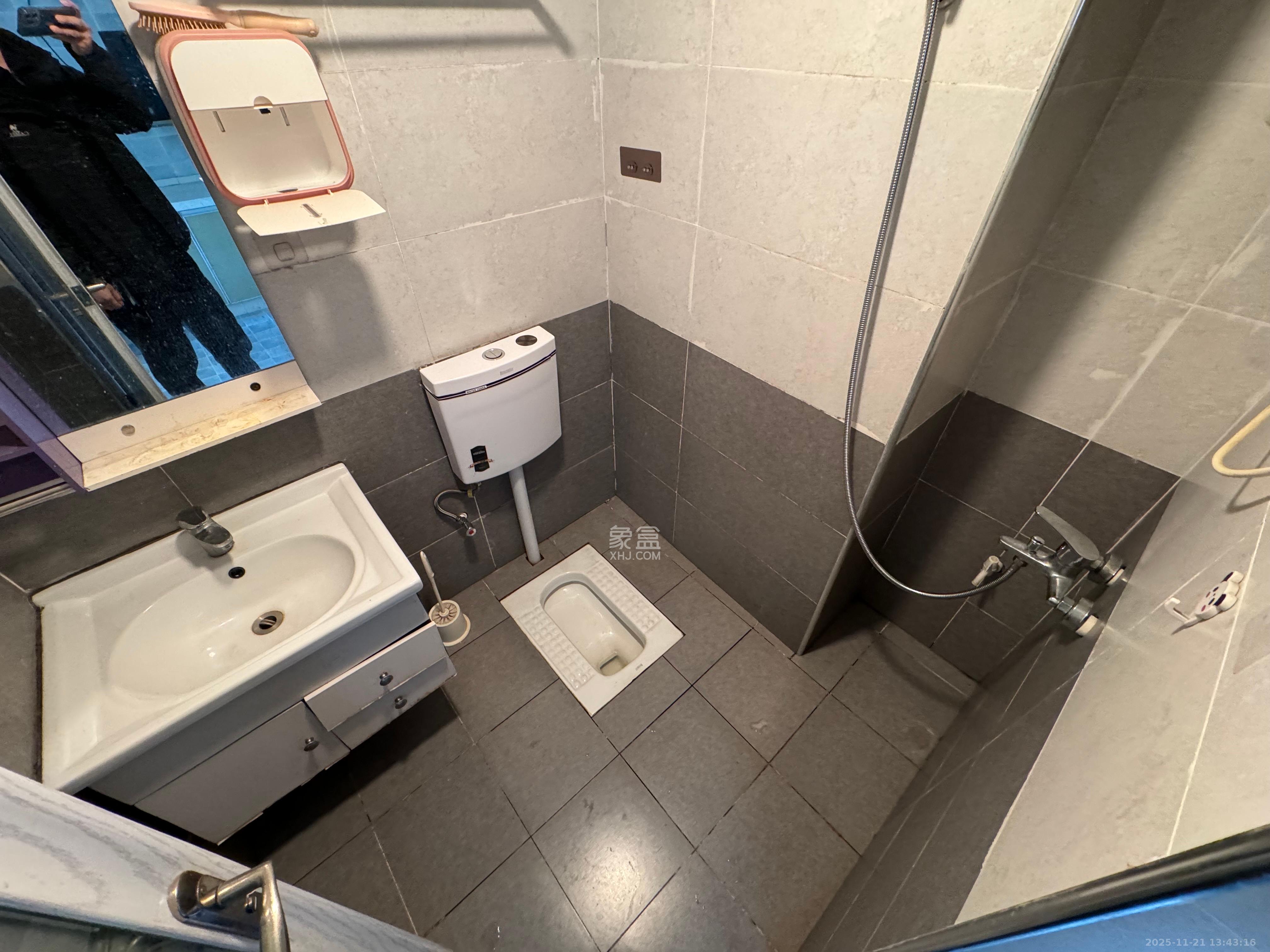 英祥春天 1室1厅1卫 1500.0元/月 英祥春天 1室1厅1卫 1500.0元/月室内图