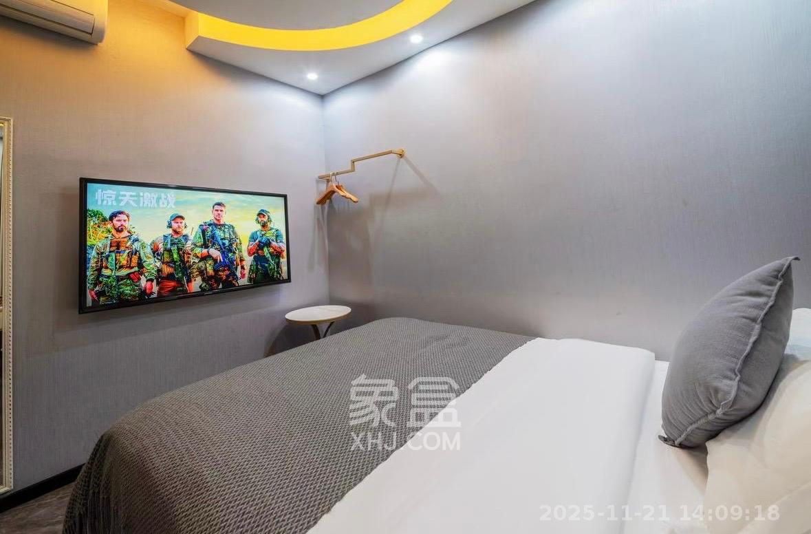 五一大道202(中环壹世界) 1室2厅2卫 7000.0元/月 五一大道202(中环壹世界) 1室2厅2卫 7000.0元/月室内图