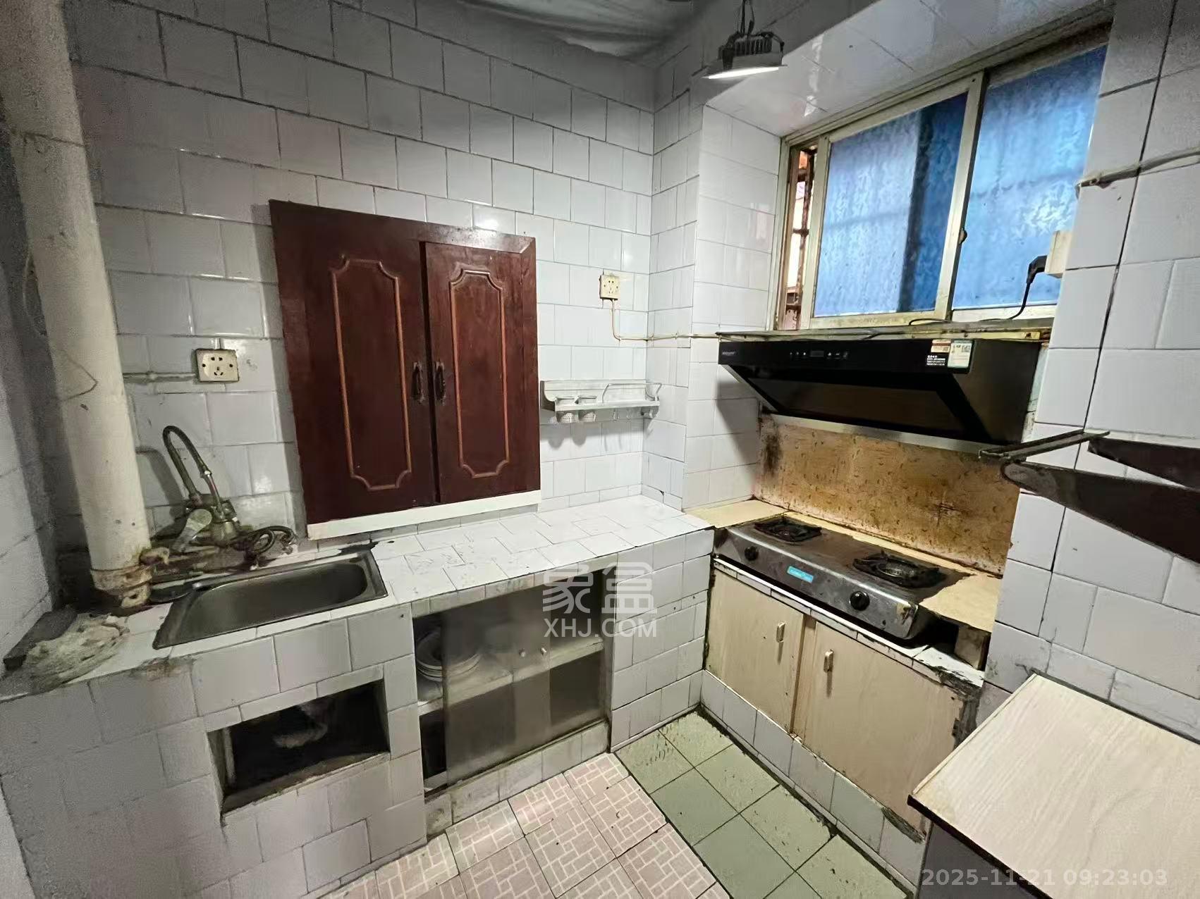 学宫街散盘 2室2厅2卫 1600.0元/月 学宫街散盘 2室2厅2卫 1600.0元/月室内图