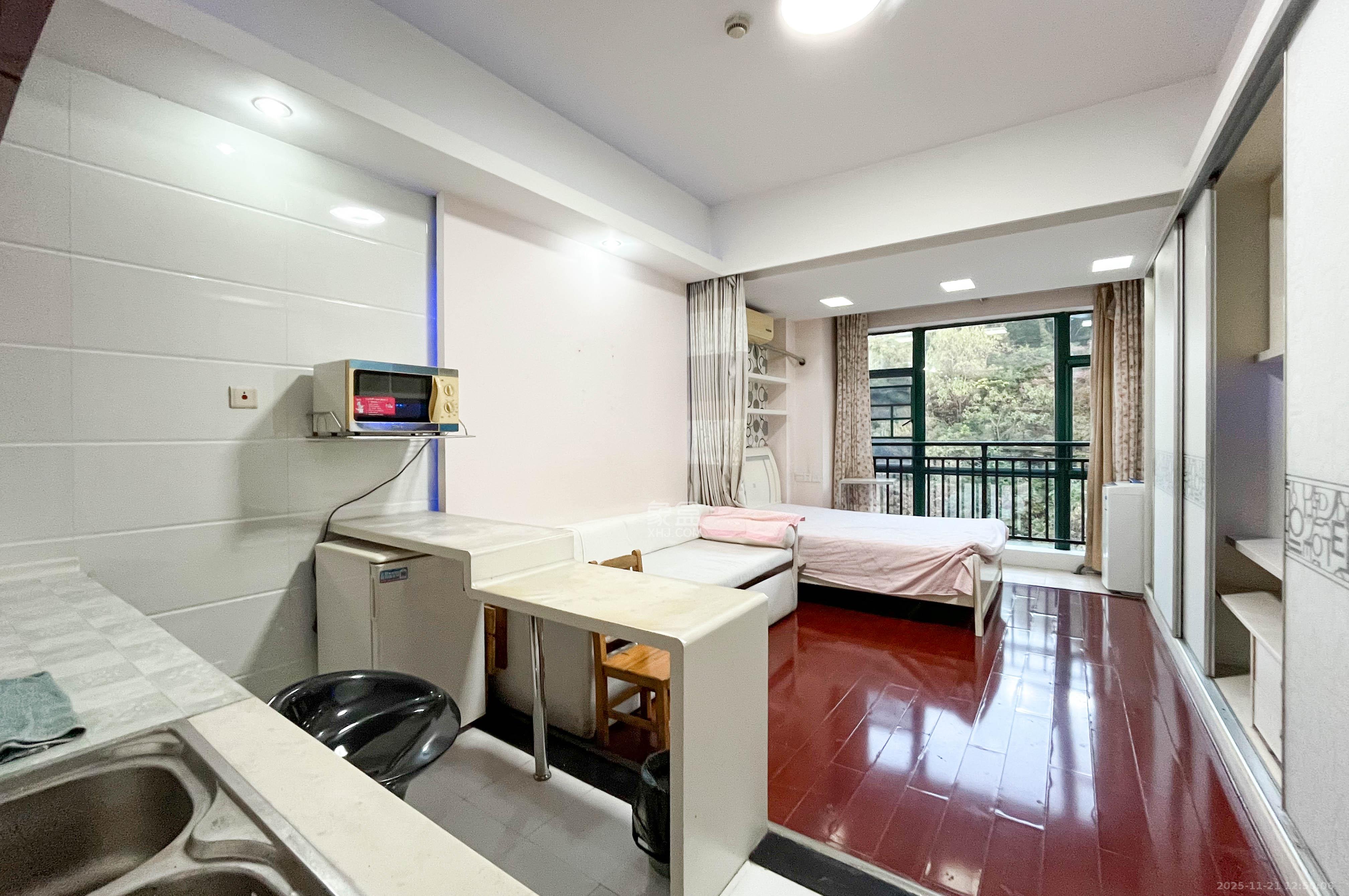 共和世家 1室1厅1卫 50.0万 共和世家 1室1厅1卫 50.0万其他