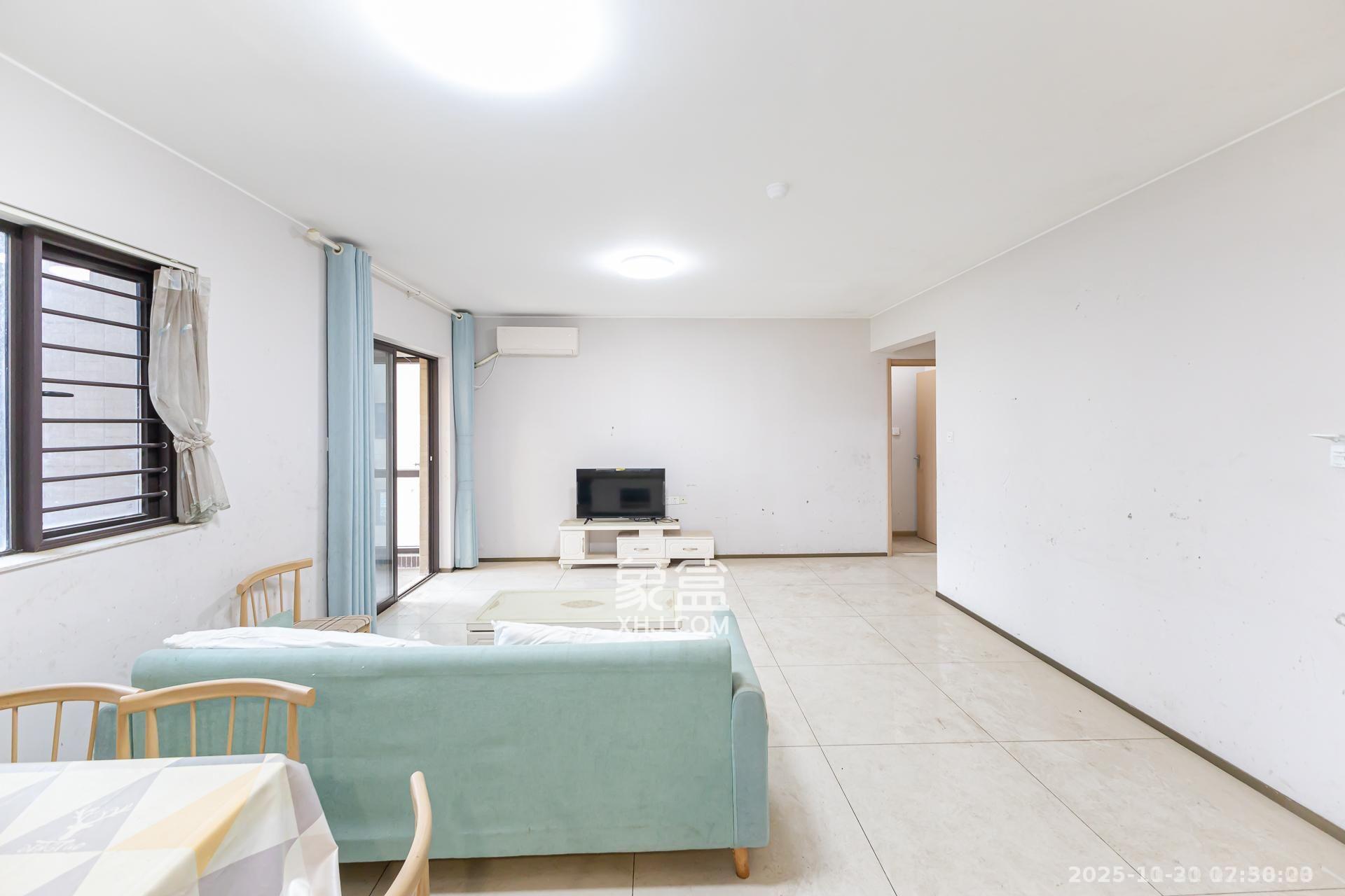 时代倾城二期 3室2厅2卫 2100.0元/月 时代倾城二期 3室2厅2卫 2100.0元/月室内图