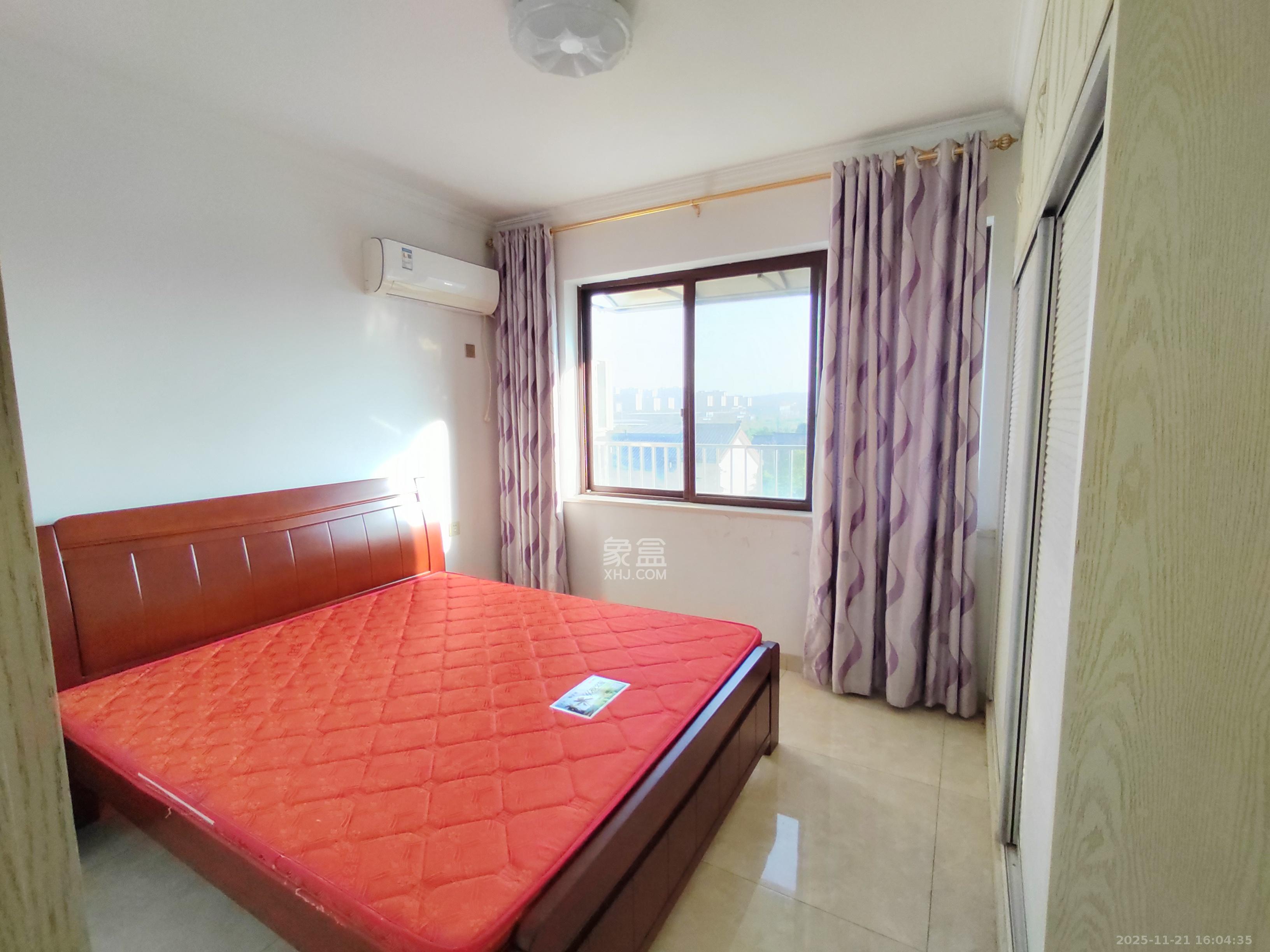 汀湘十里  3室2厅1卫    2100.0元/月室内图