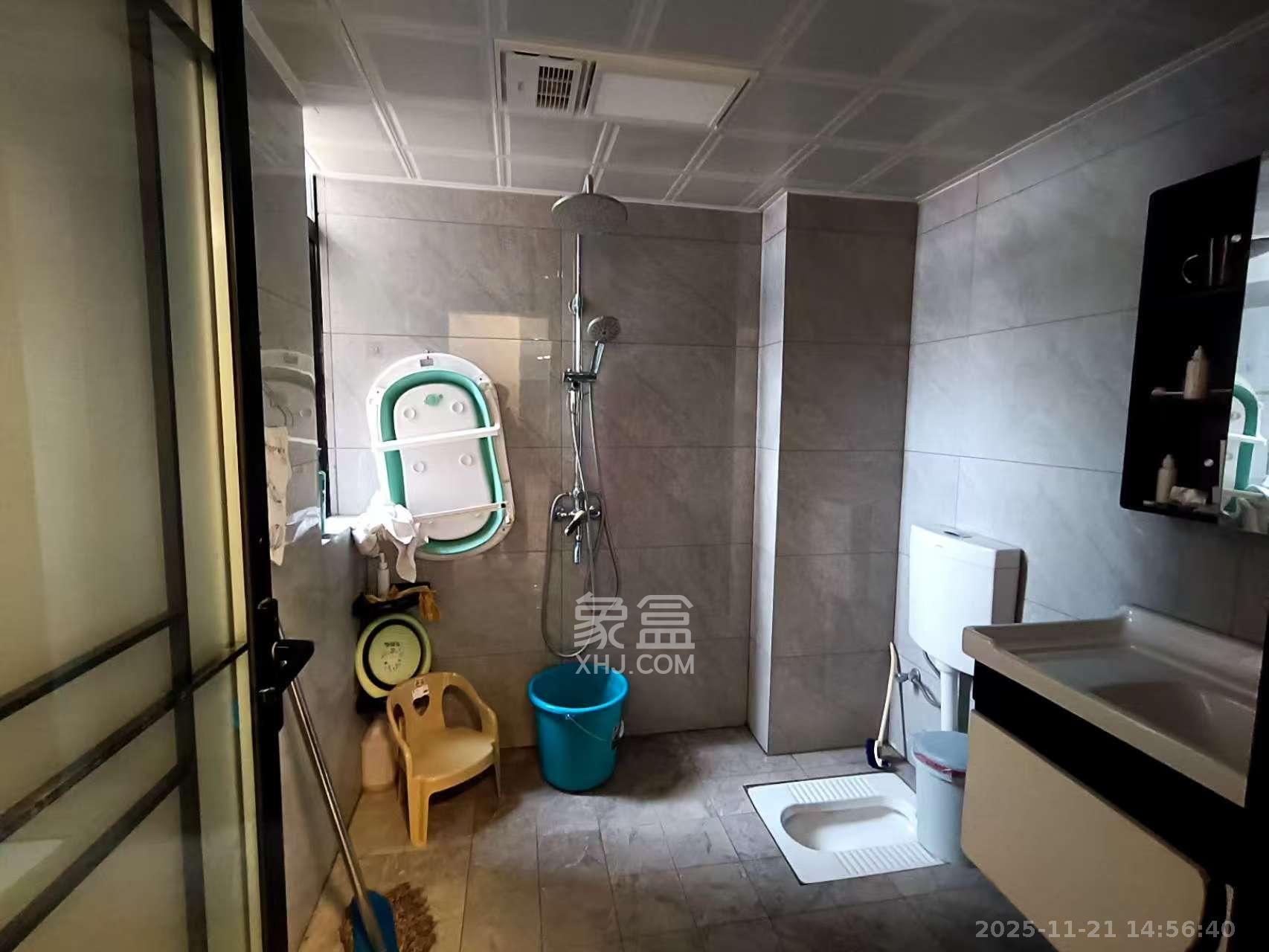 南城印象 3室2厅1卫 2500.0元/月 南城印象 3室2厅1卫 2500.0元/月室内图