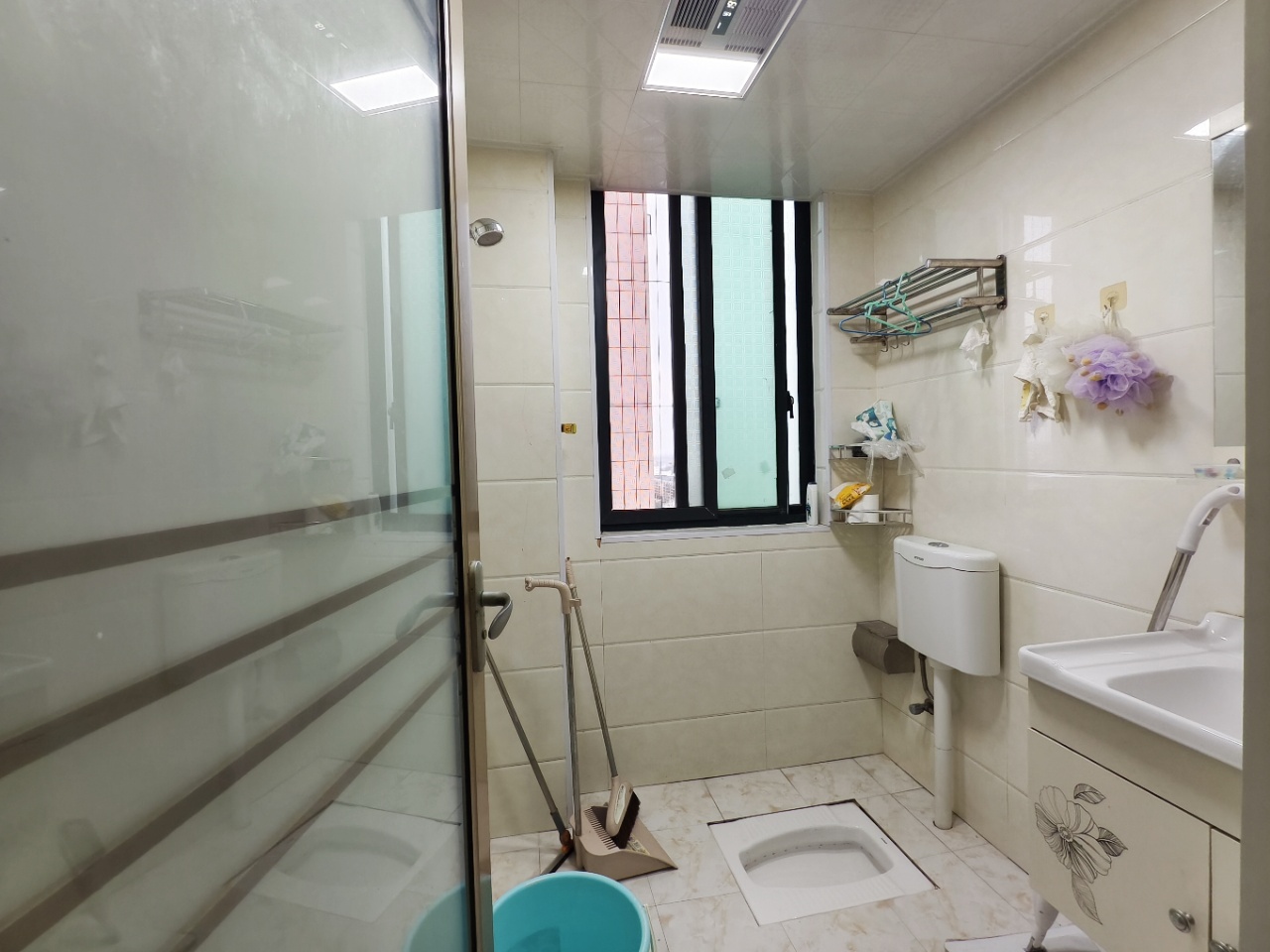 锦绣欣城  2室2厅1卫    1300.0元/月室内图