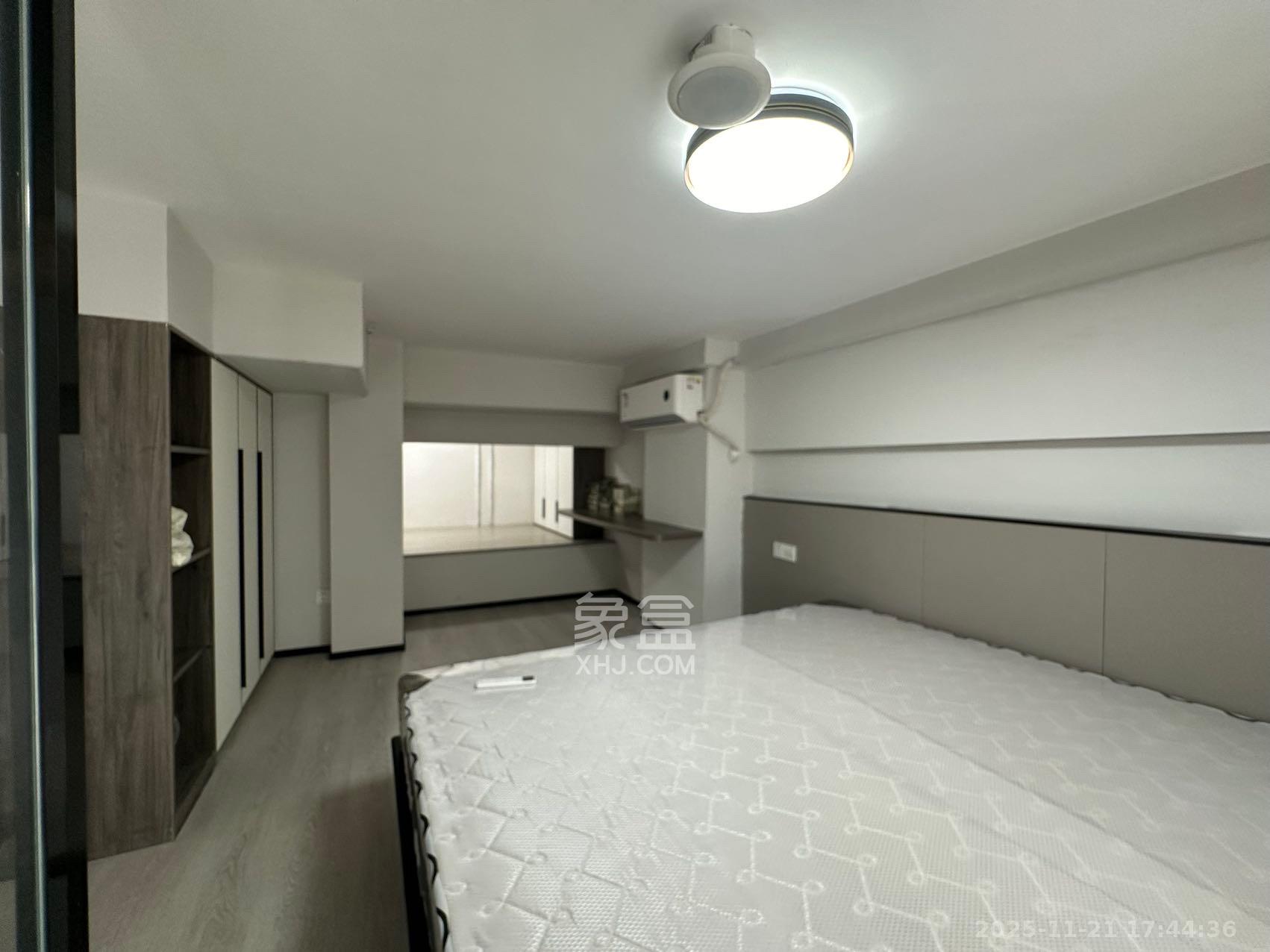 润和国际广场 1室1厅1卫 2500.0元/月 润和国际广场 1室1厅1卫 2500.0元/月室内图