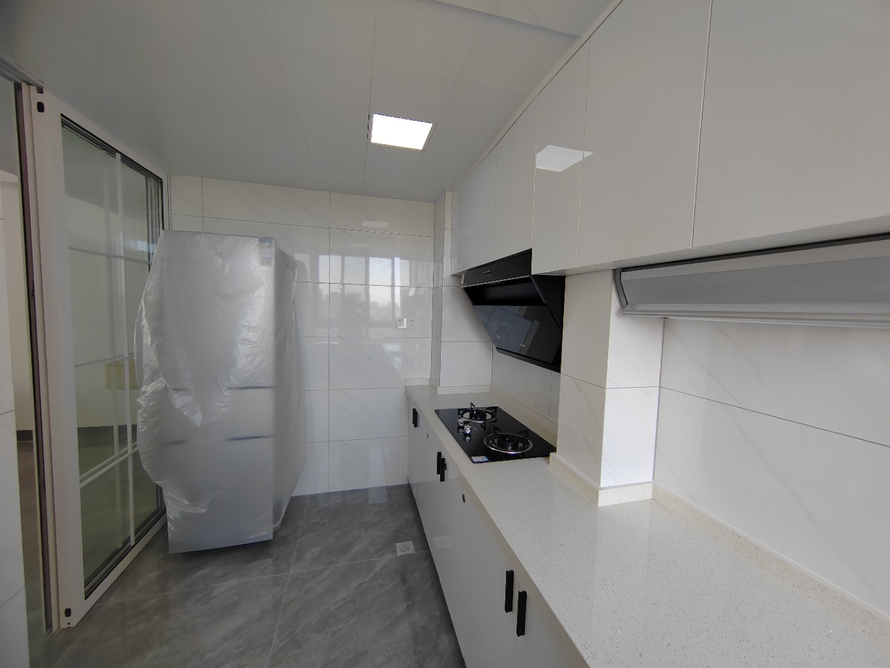 恩祥新城 2室2厅1卫 4300.0元/月 恩祥新城 2室2厅1卫 4300.0元/月室内图