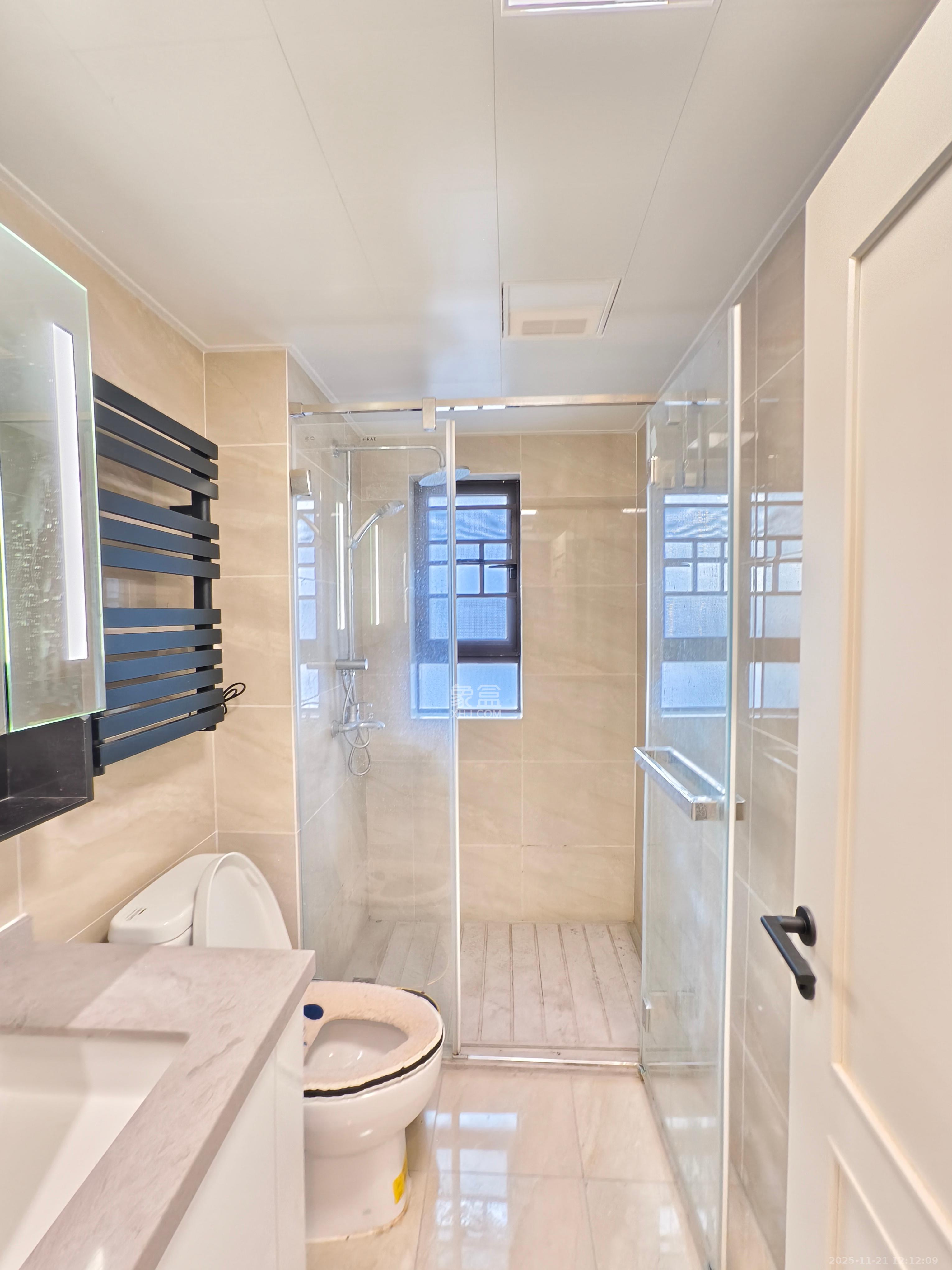 万科金色梦想D区  3室2厅1卫    3300.0元/月室内图