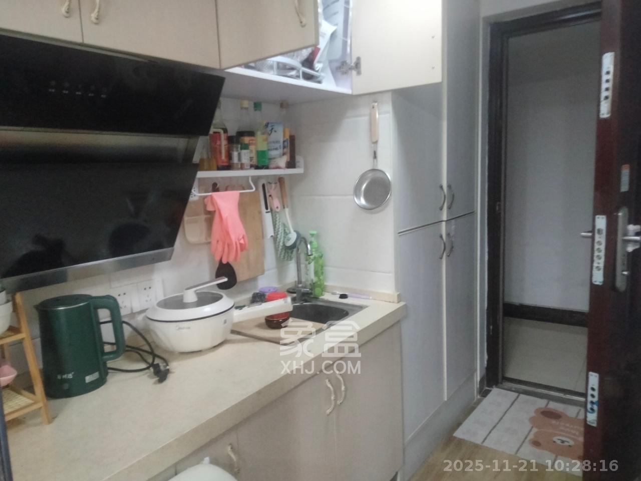 中建芙蓉嘉苑 1室1厅1卫 1000.0元/月 中建芙蓉嘉苑 1室1厅1卫 1000.0元/月室内图