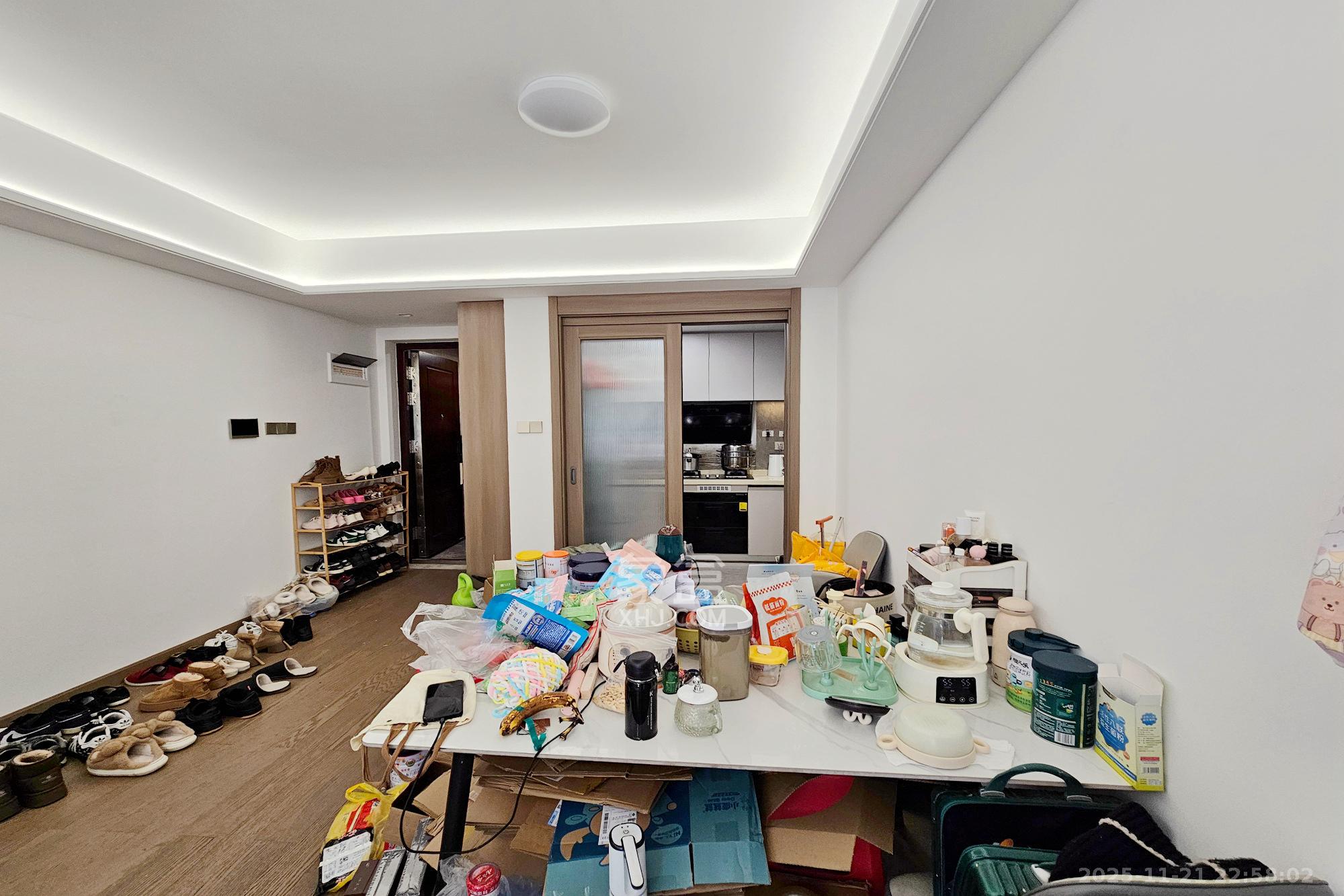 阳光城尚东湾青柠园 3室2厅2卫 105.0万 阳光城尚东湾青柠园 3室2厅2卫 105.0万客厅