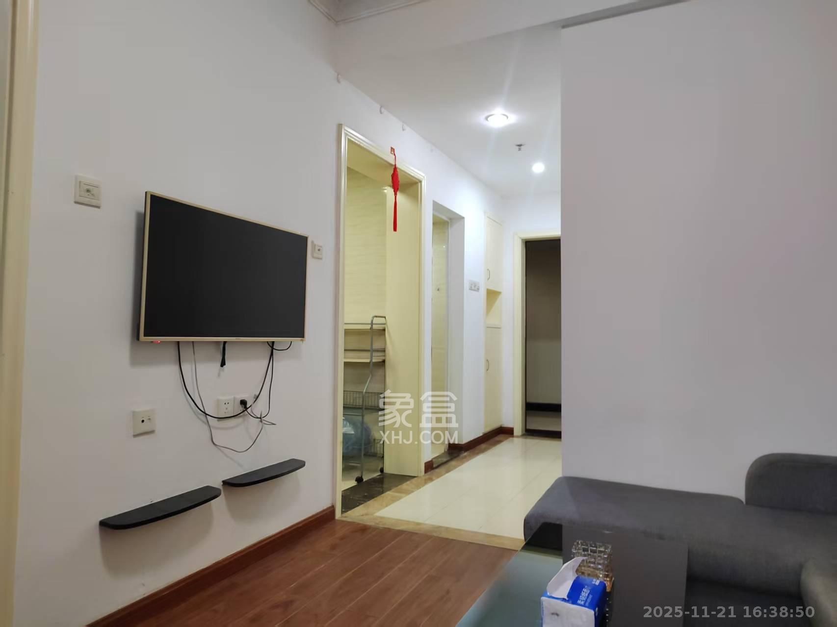 中建芙蓉工社 1室1厅1卫 1300.0元/月 中建芙蓉工社 1室1厅1卫 1300.0元/月室内图