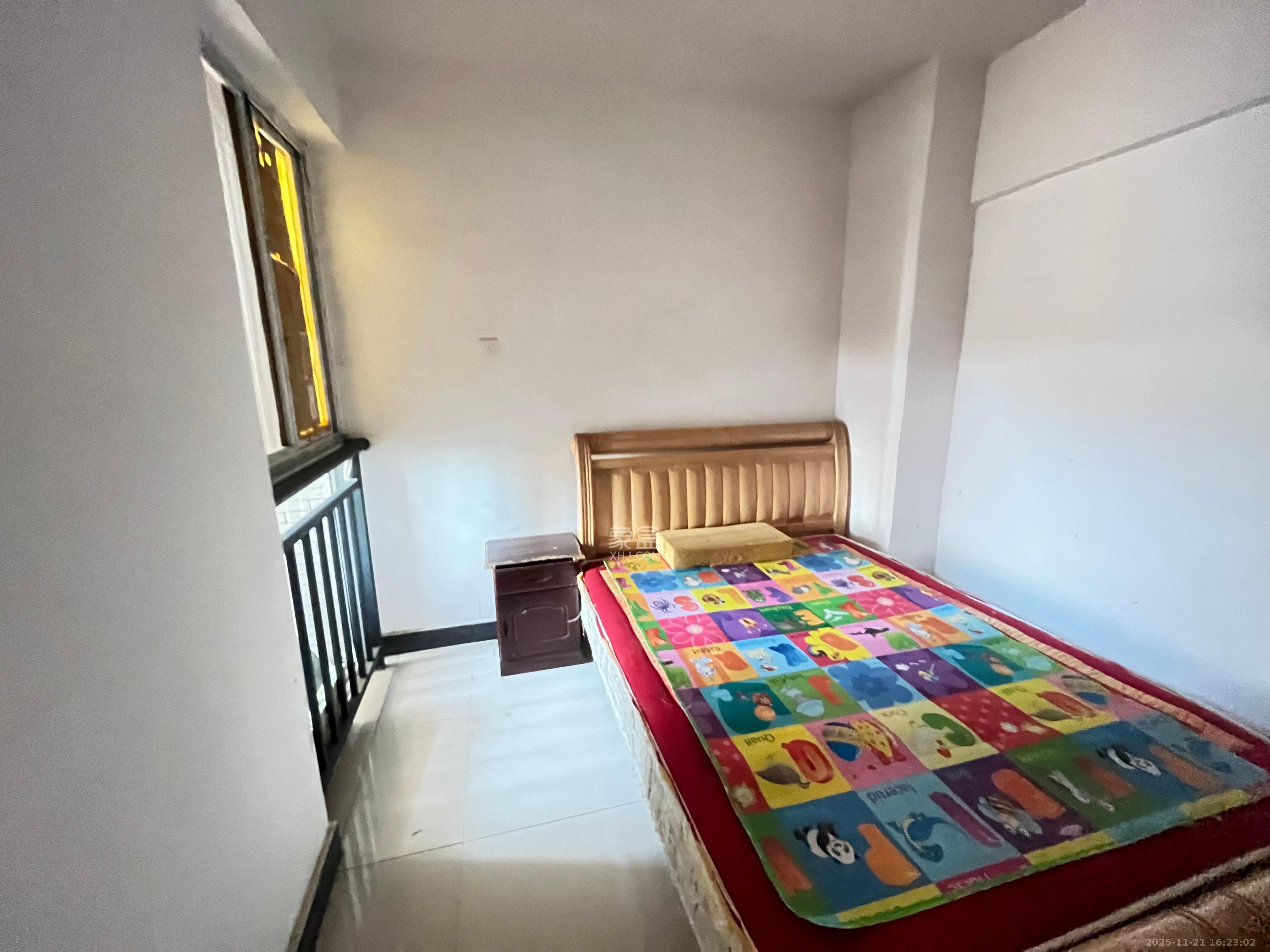 昆仑和府  1室2厅1卫    1100.0元/月