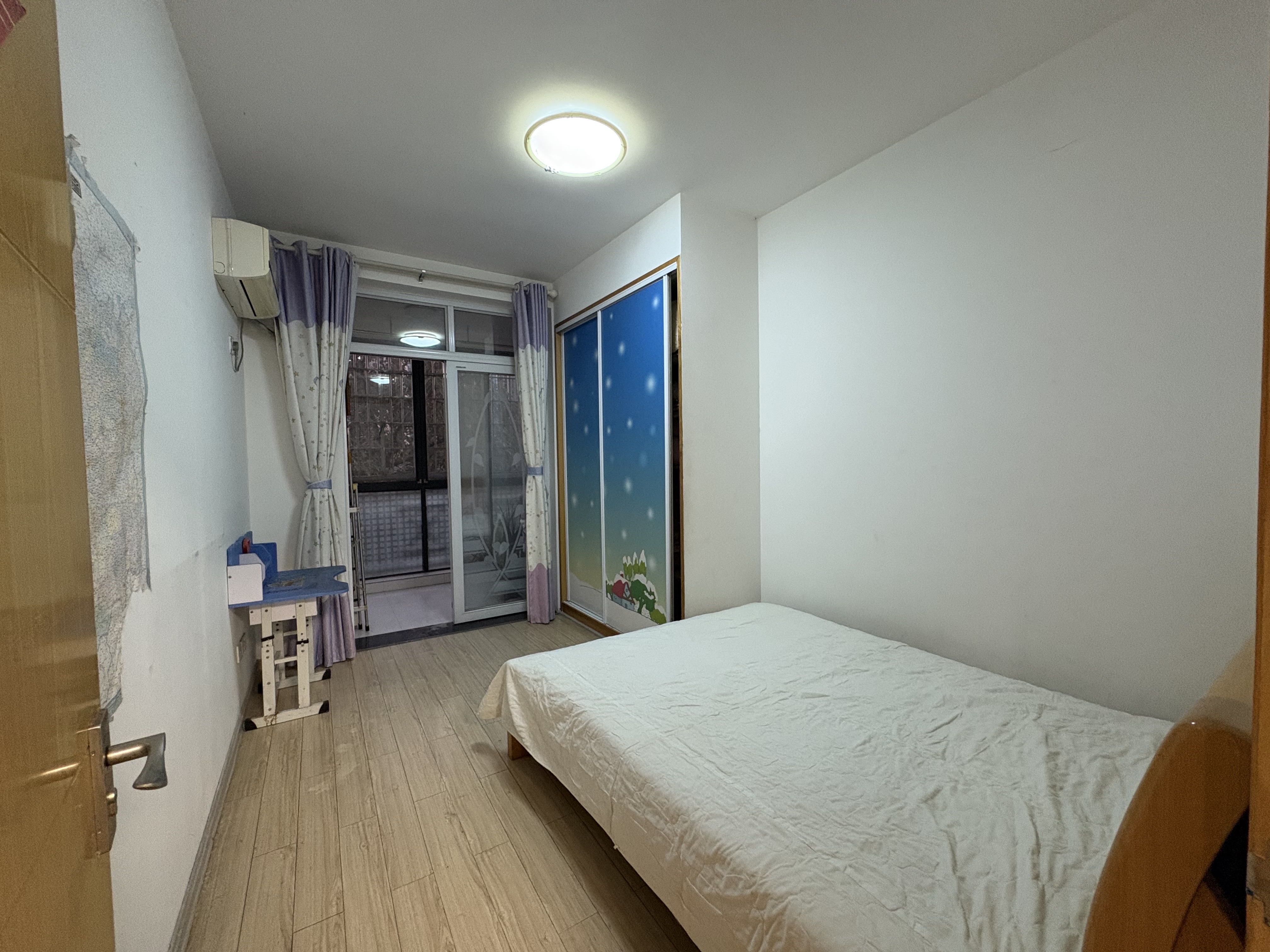 姑苏名园 4室2厅1卫 63.8万 姑苏名园 4室2厅1卫 63.8万客厅