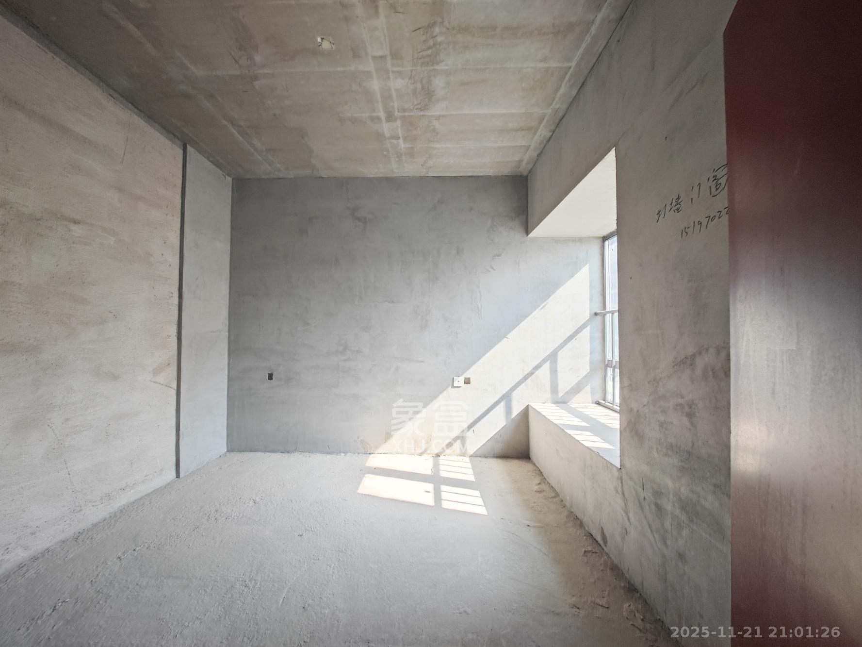 潇湘名城(新里程潇湘名城) 3室2厅1卫 88.0万 潇湘名城(新里程潇湘名城) 3室2厅1卫 88.0万卧室