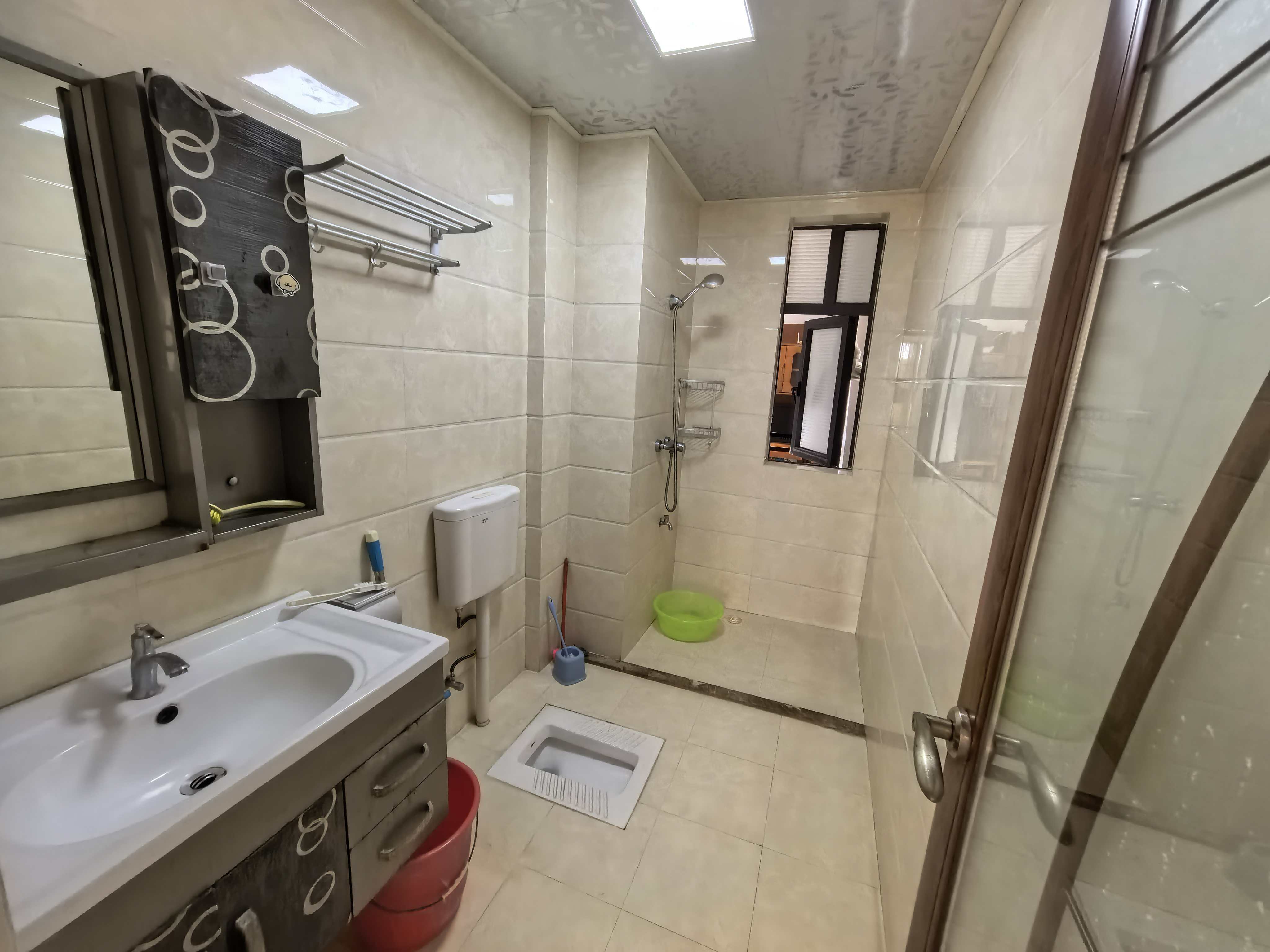 和风江岸 3室2厅2卫 3600.0元/月 和风江岸 3室2厅2卫 3600.0元/月室内图