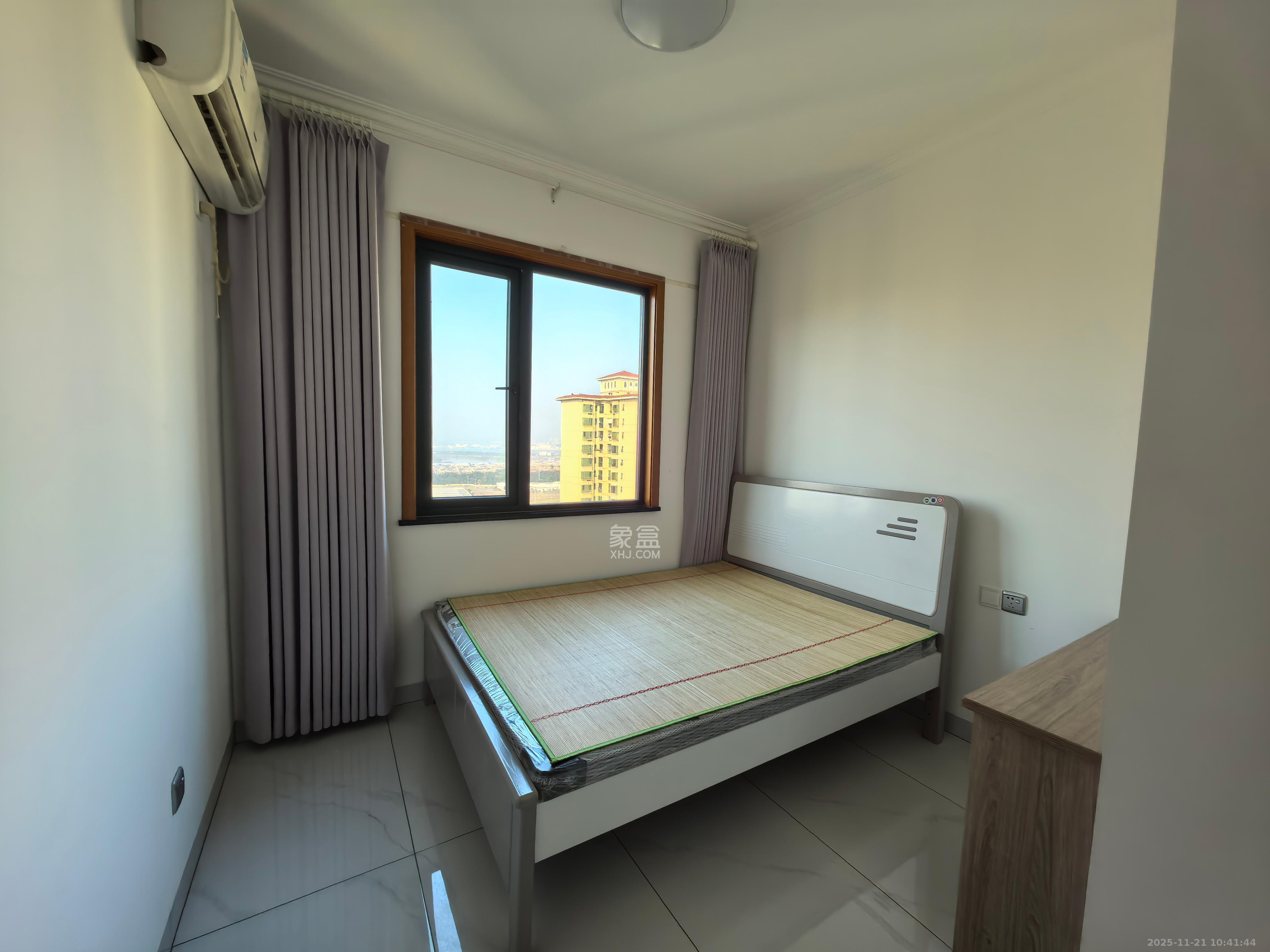 富基世纪公园 1室2厅1卫 2000.0元/月 富基世纪公园 1室2厅1卫 2000.0元/月室内图