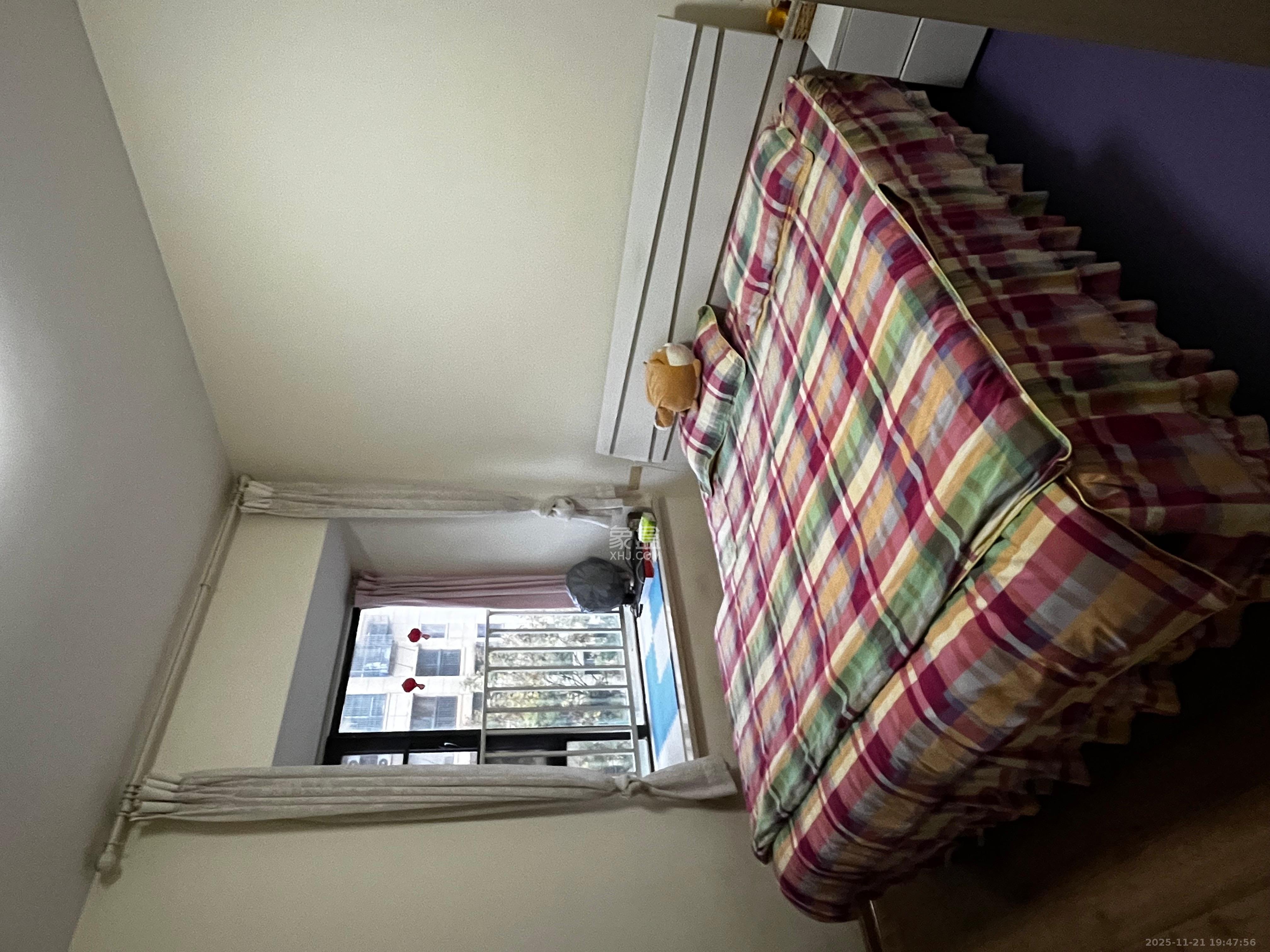 保利麓谷林语A区 1室1厅1卫 2200.0元/月 保利麓谷林语A区 1室1厅1卫 2200.0元/月室内图